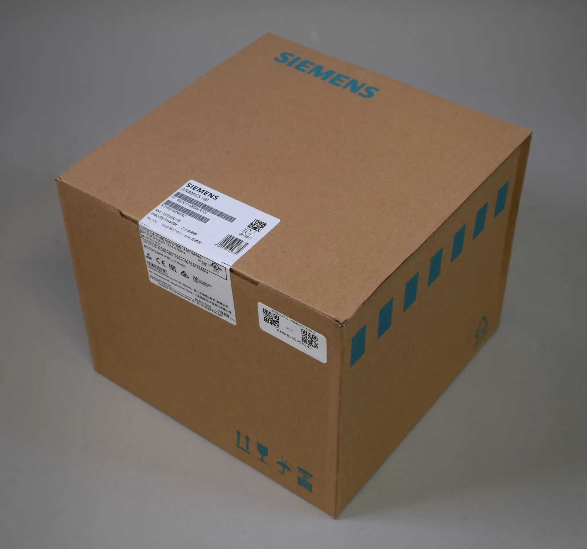 Produktfoto 1 von 6SL3210-5BE25-5UV0