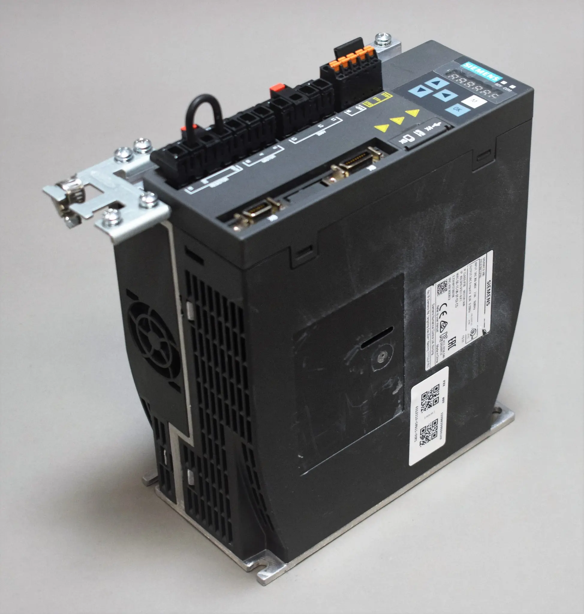 Produktfoto 1 von 6SL3210-5FB11-0UF1