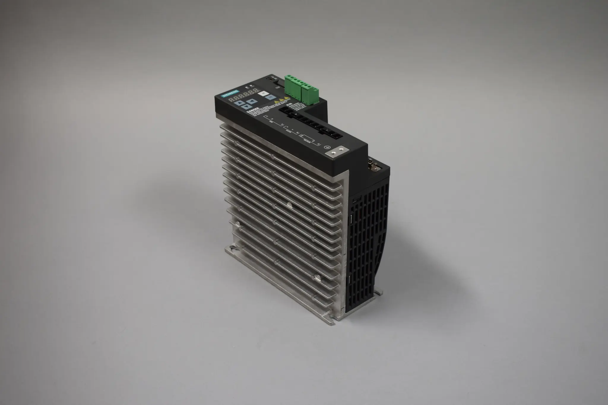 Produktfoto 1 von 6SL3210-5FE11-0UF0