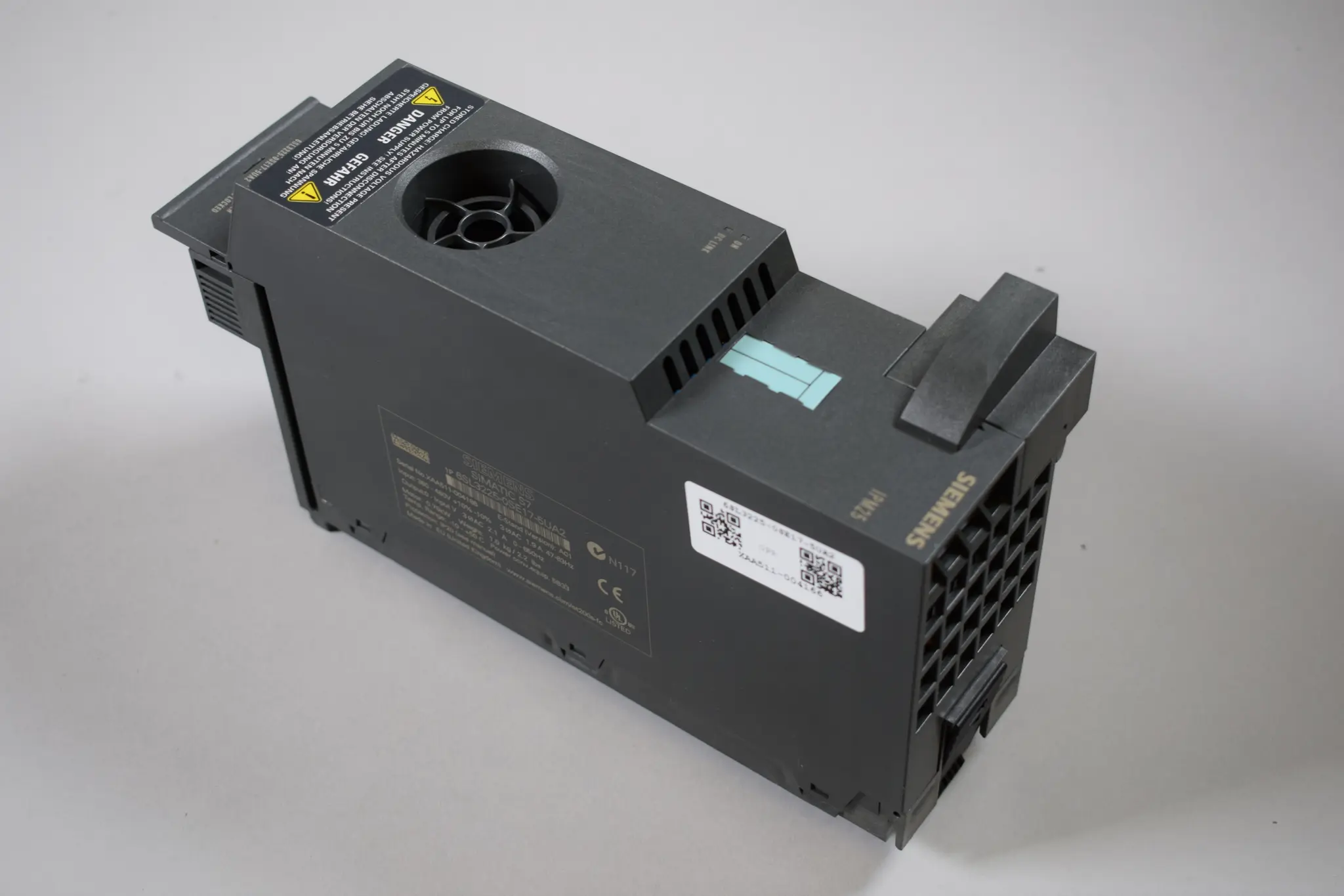 Produktfoto 1 von 6SL3225-0SE17-5UA2