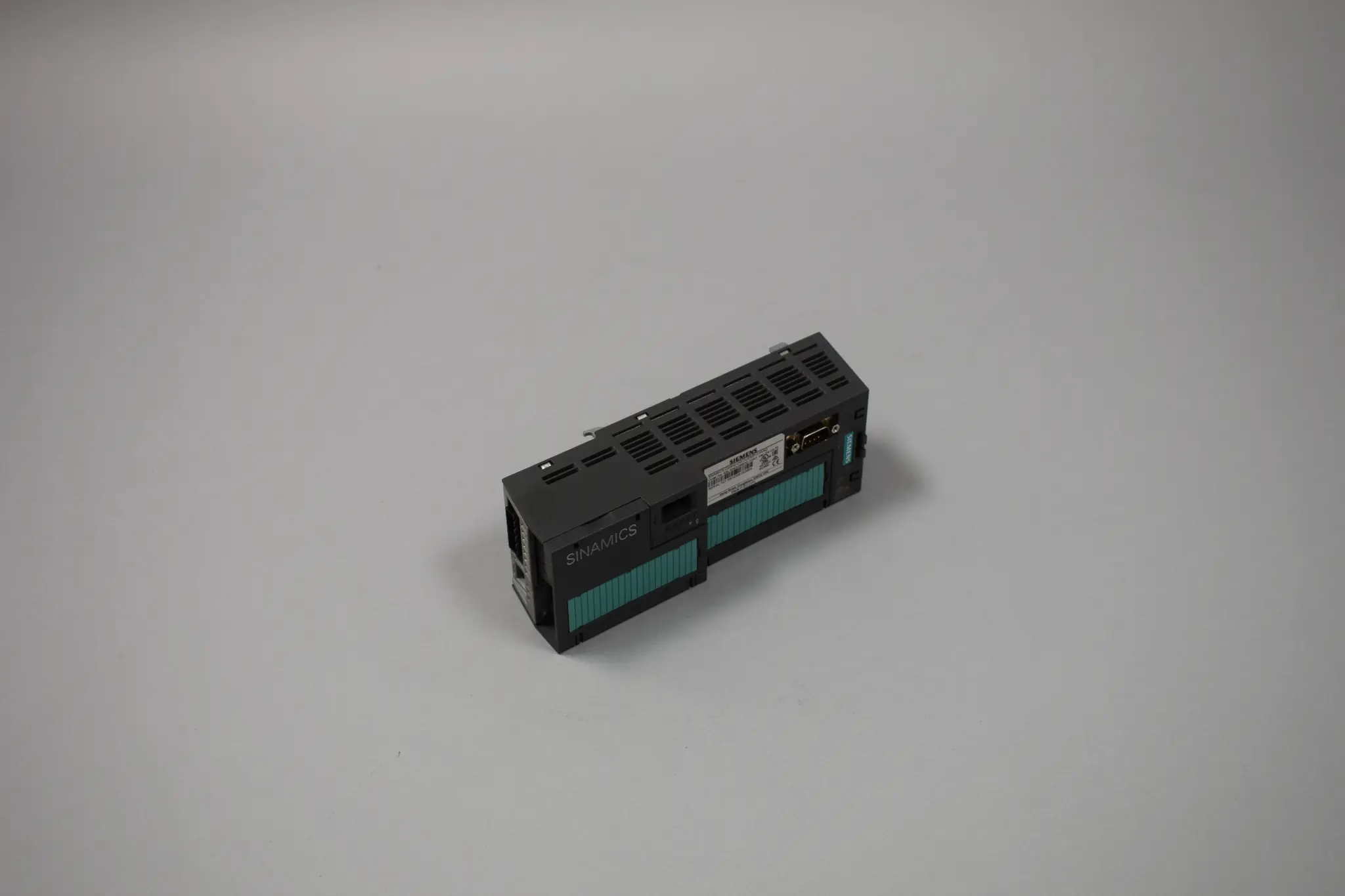 Produktfoto 1 von 6SL3243-0BB30-1HA3