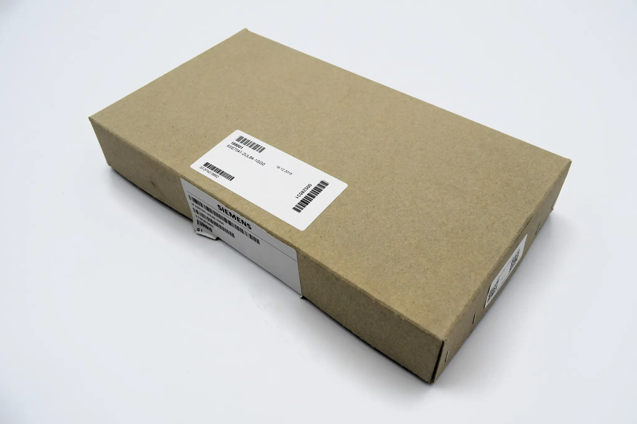 Produktfoto 1 von 6SE7041-2UL84-1GG0