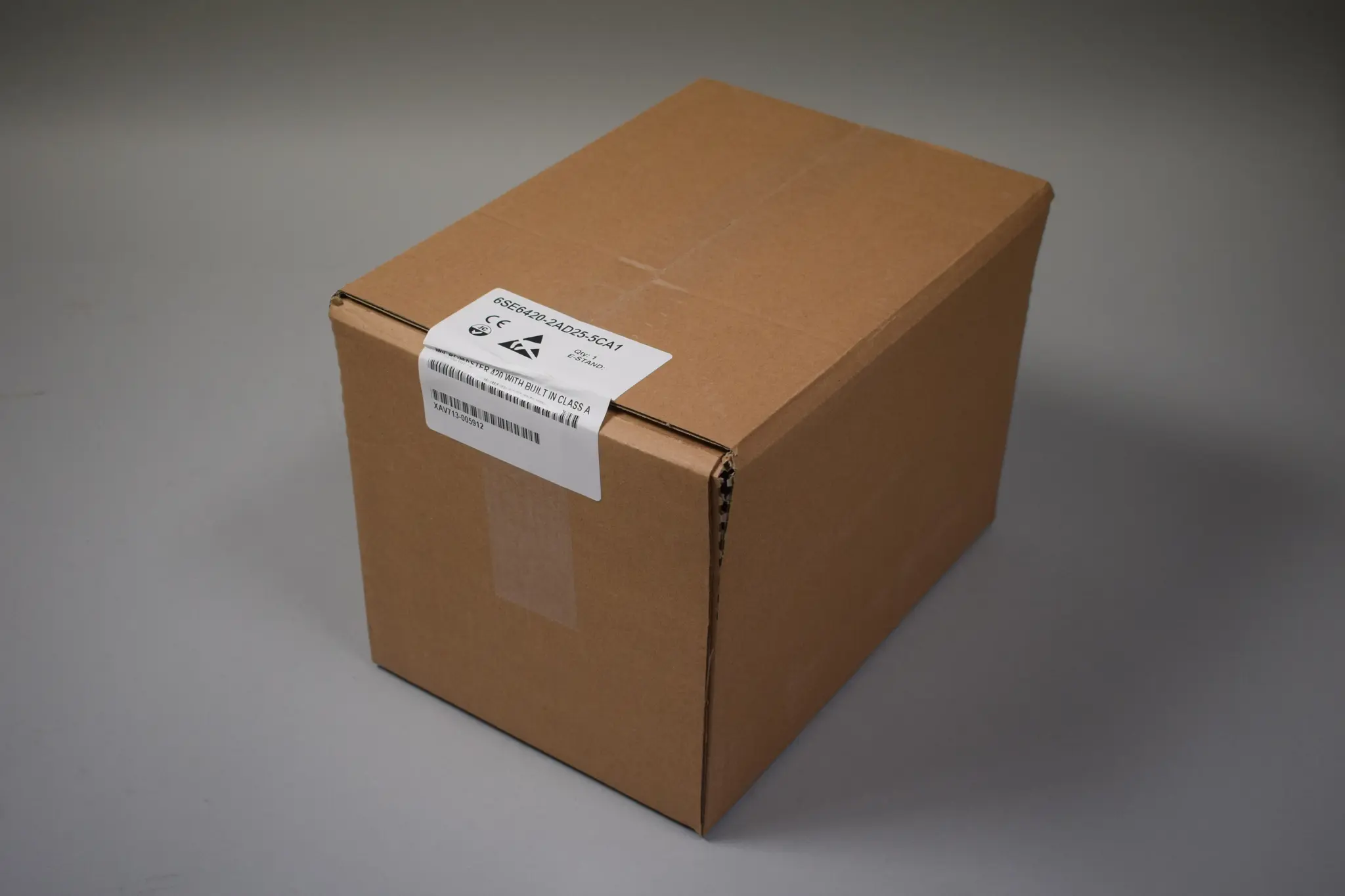 Produktfoto 1 von 6SE6420-2AD25-5CA1