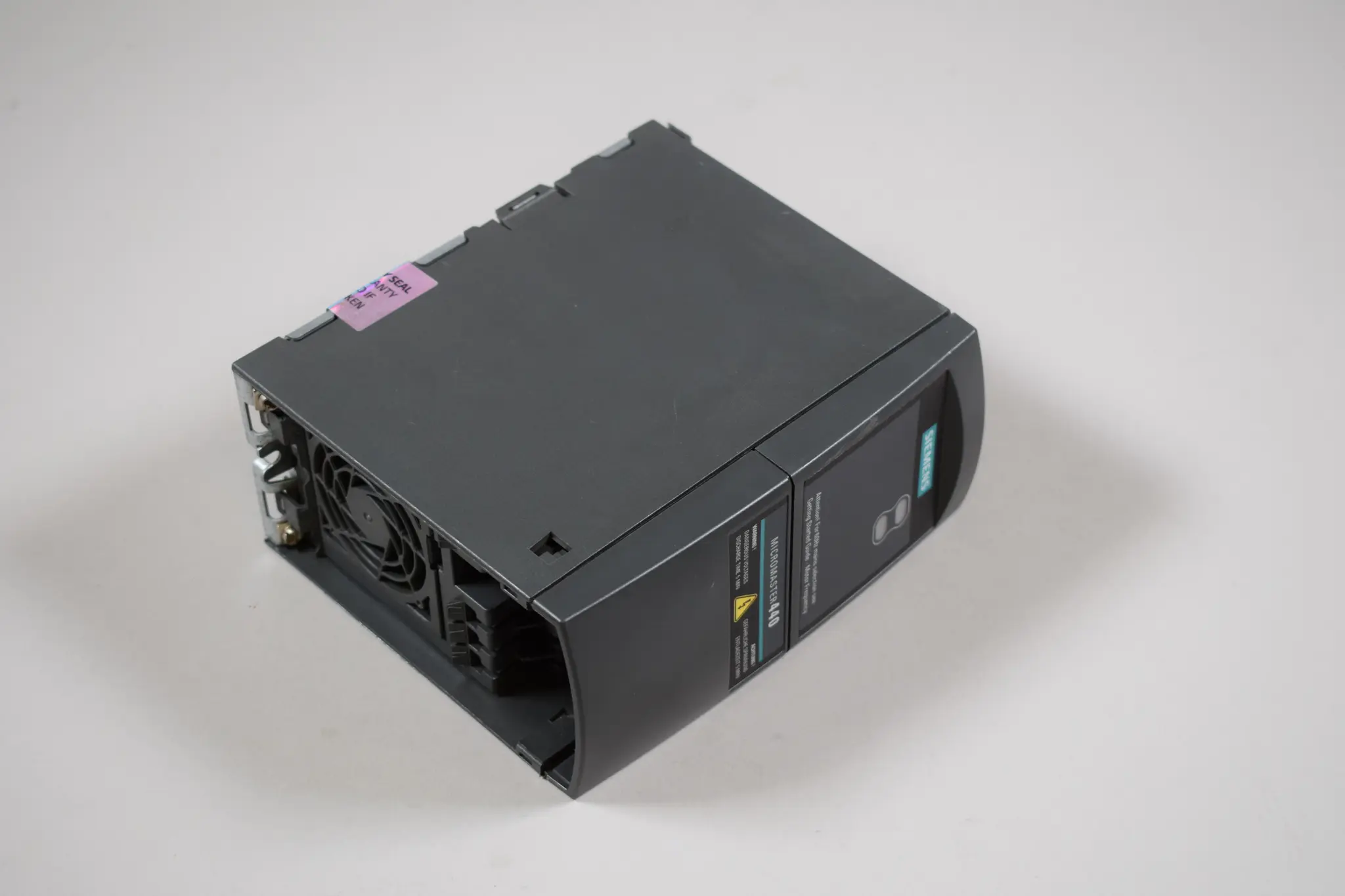 Produktfoto 1 von 6SE6420-2UD15-5AA1