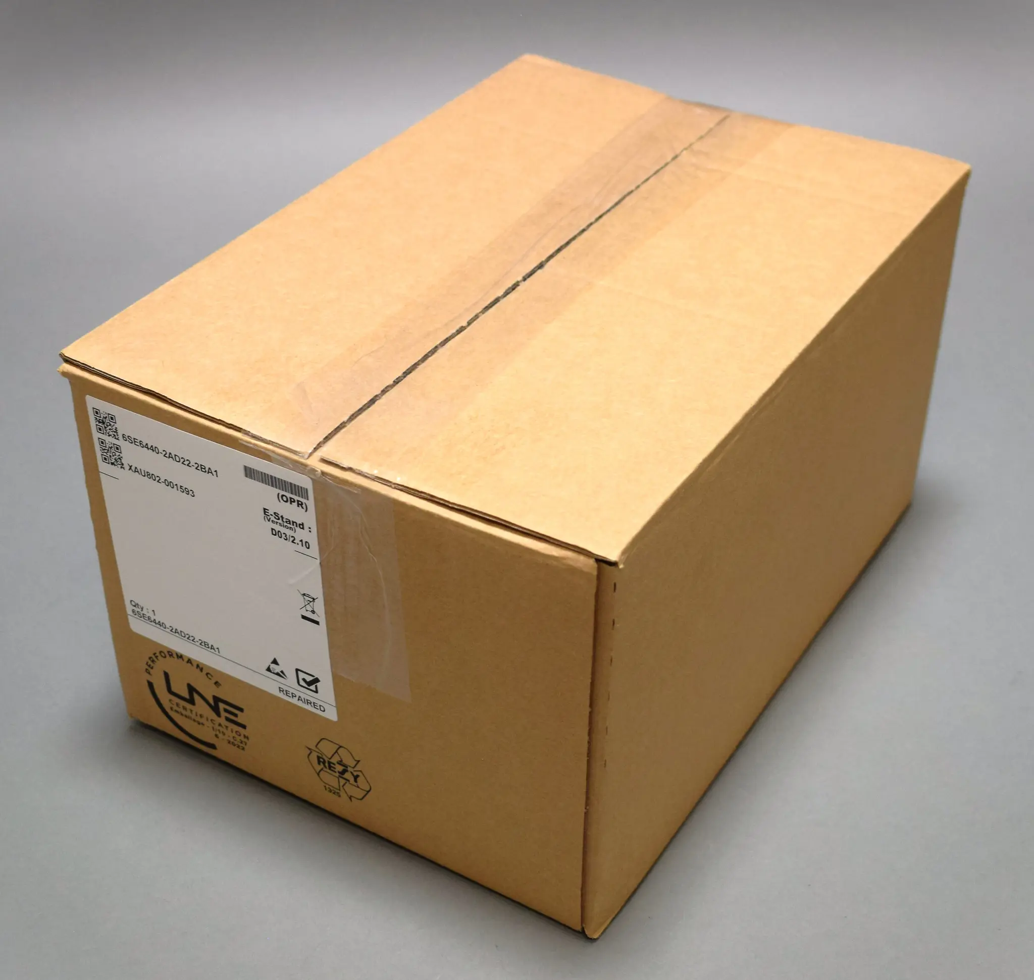 Produktfoto 1 von 6SE6440-2AD22-2BA1
