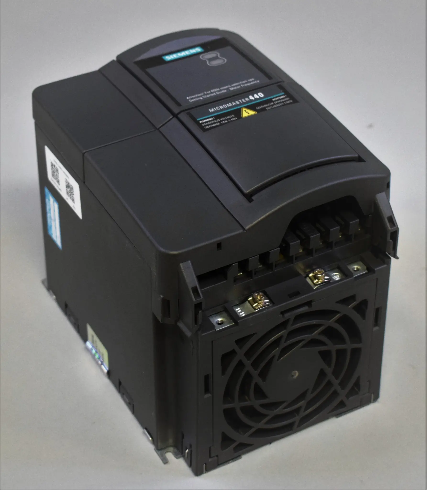 Produktfoto 1 von 6SE6440-2AD22-2BA1