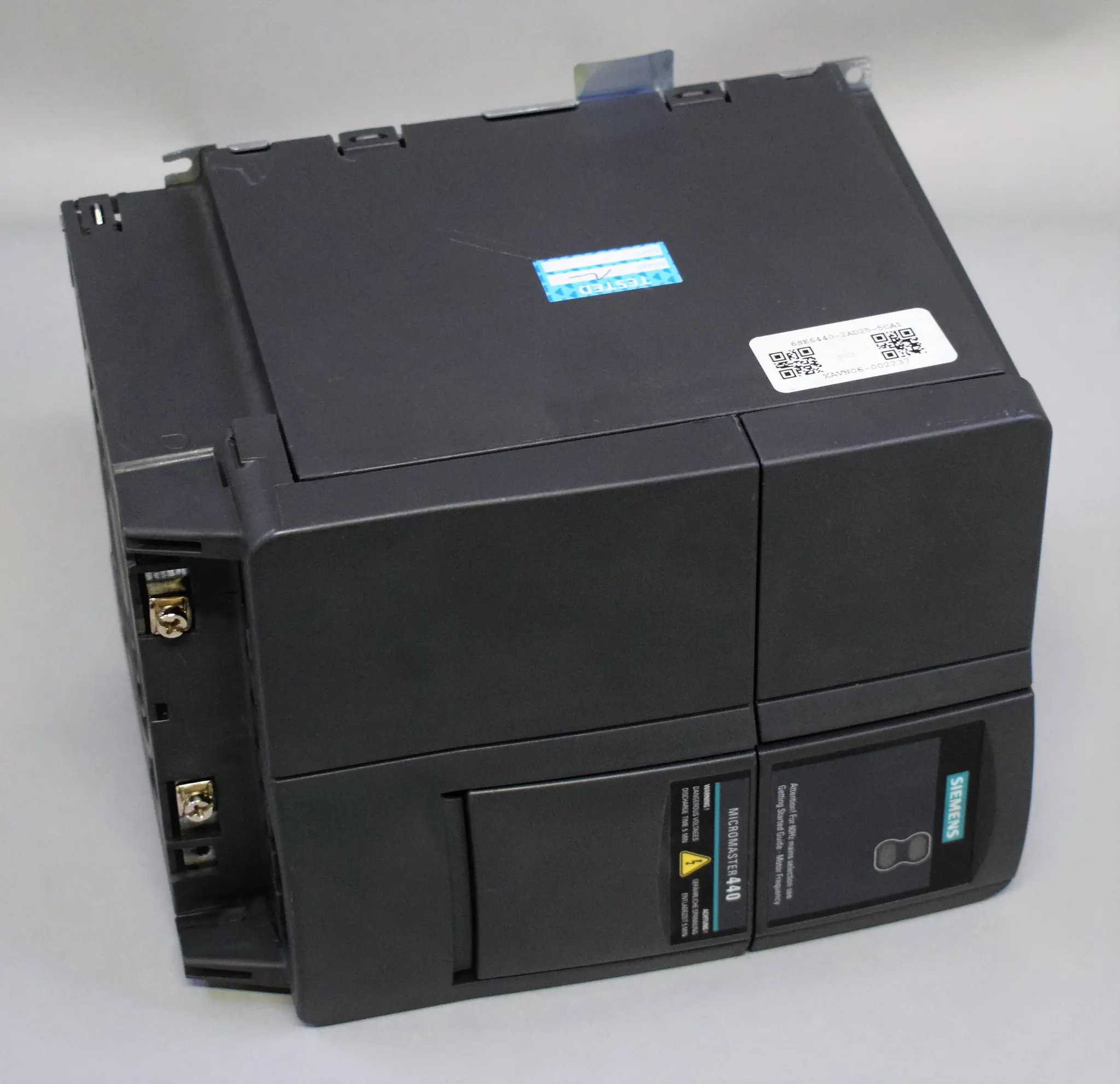 Produktfoto 1 von 6SE6440-2AD25-5CA1