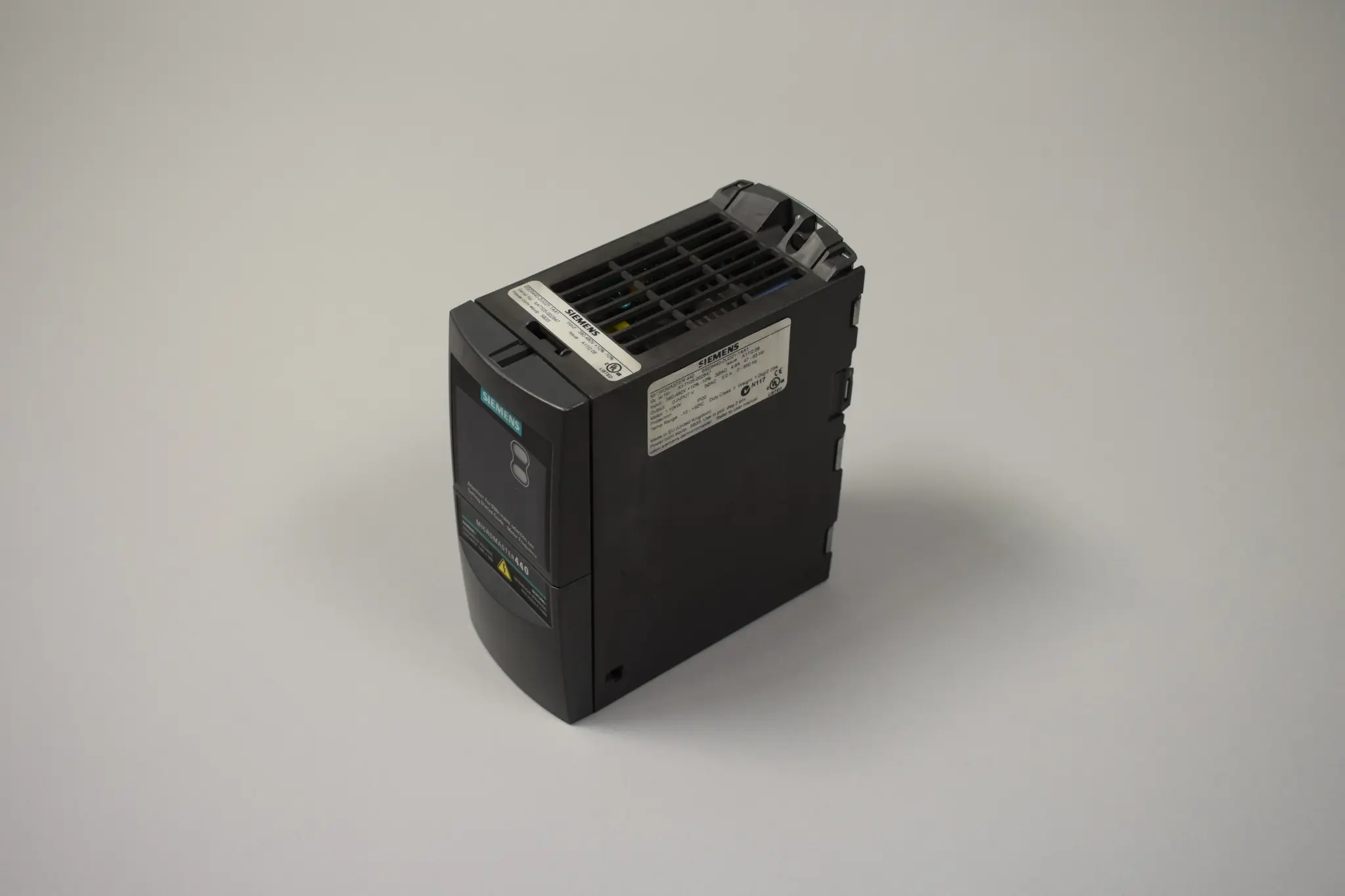 Produktfoto 1 von 6SE6440-2UD21-1AA1