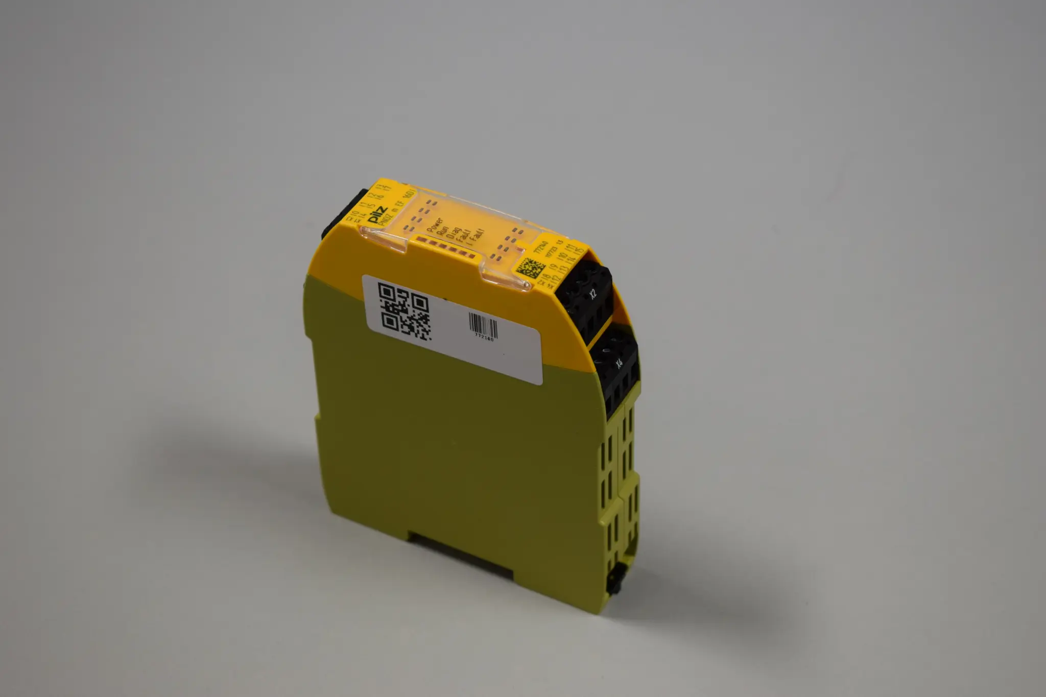 Produktfoto 1 von PNOZ M EF 16DI