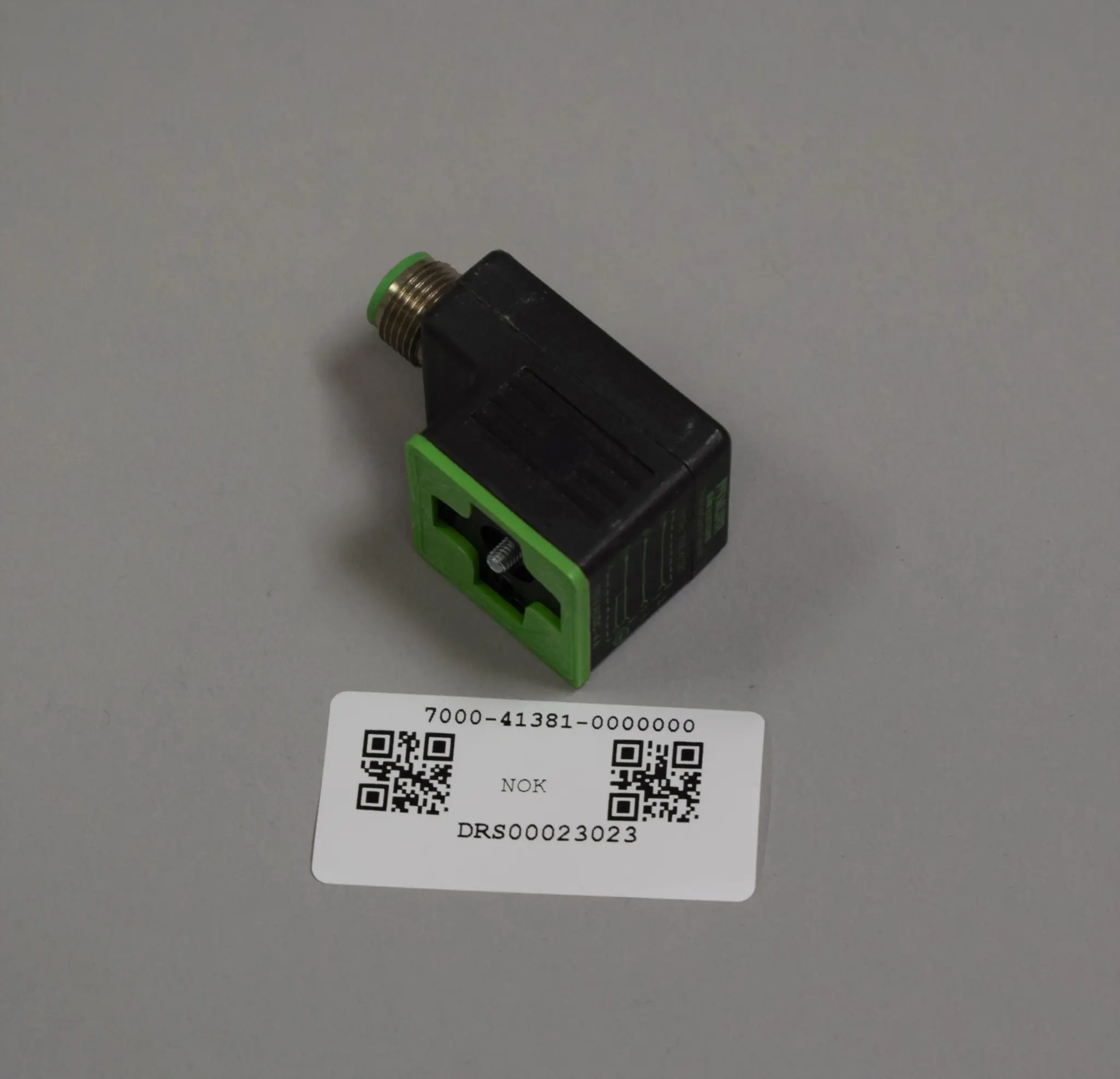Produktfoto 1 von 7000-41381-0000000