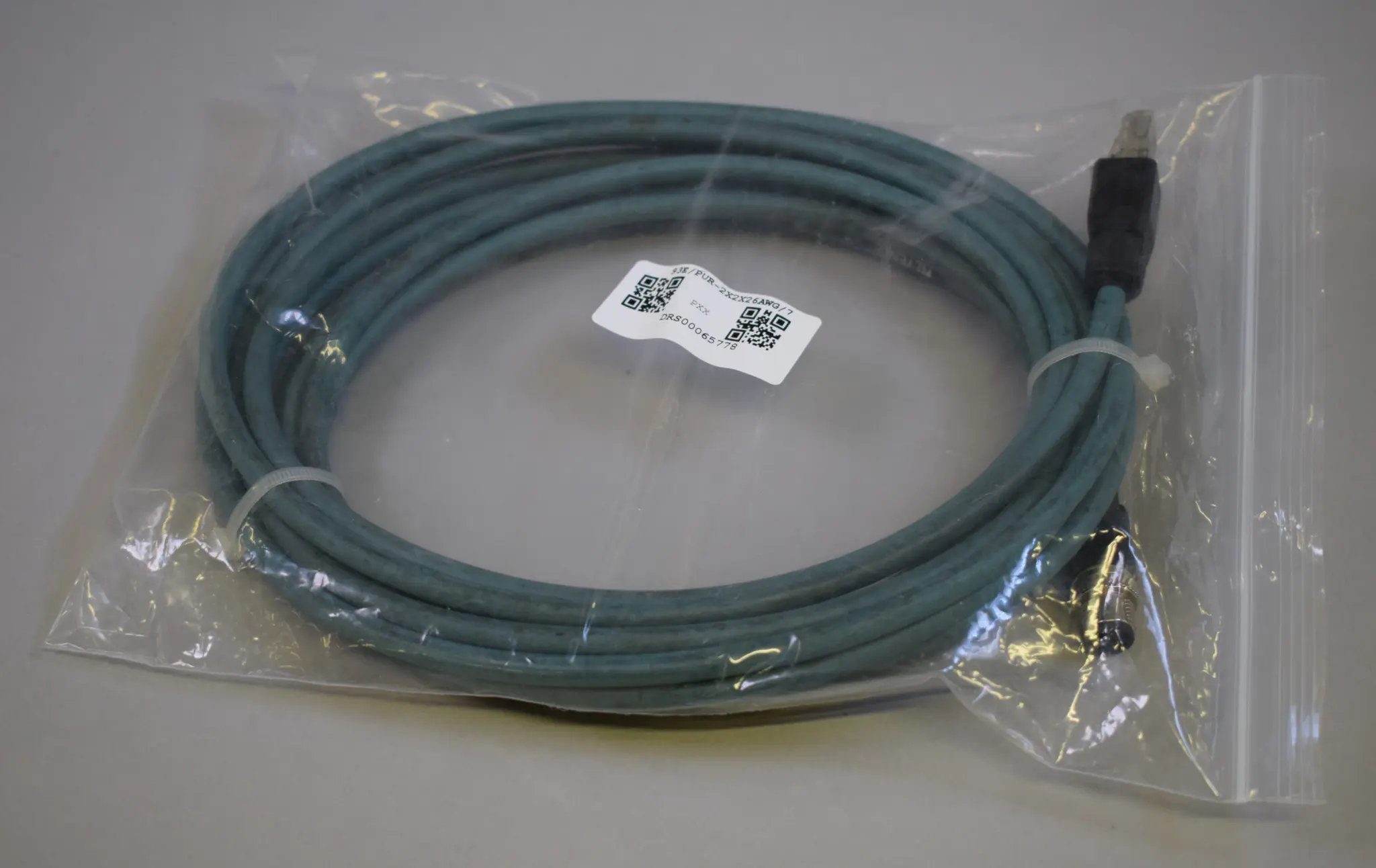 Produktfoto 1 von 93EPUR-2X2X26AWG7