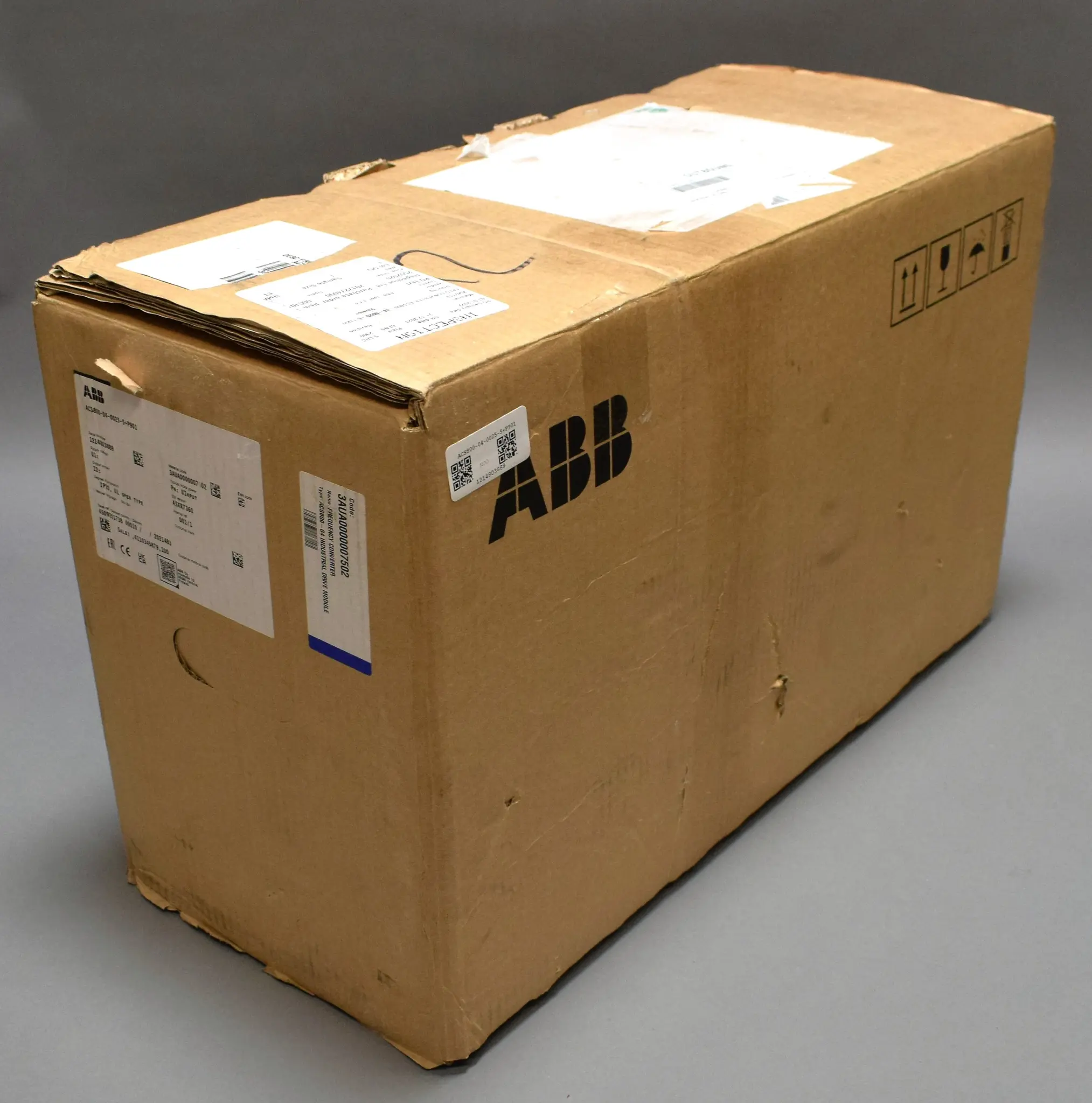Produktfoto 1 von ACS800-04-0025-5P901