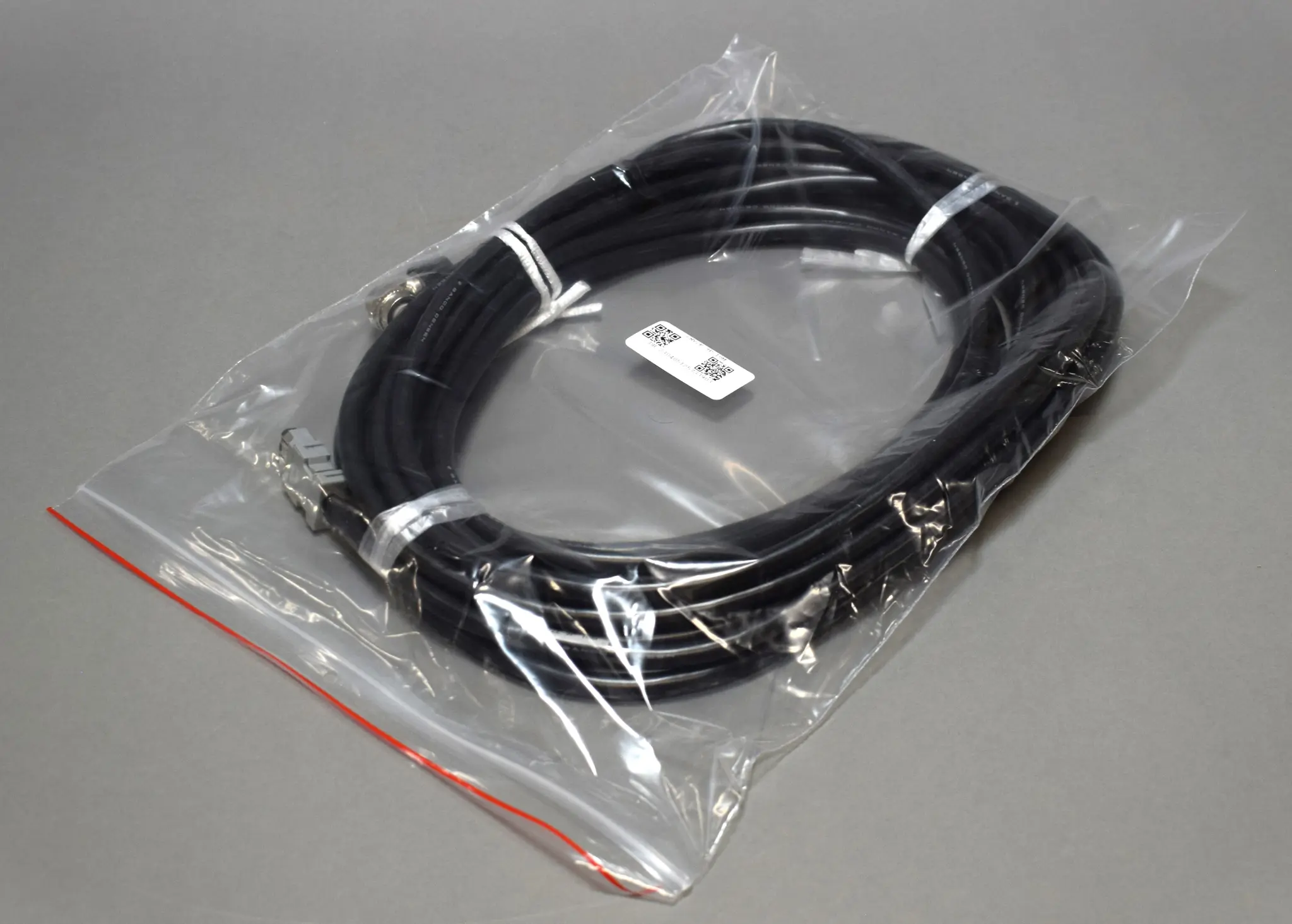 Produktfoto 1 von CNV2E-9P-10M