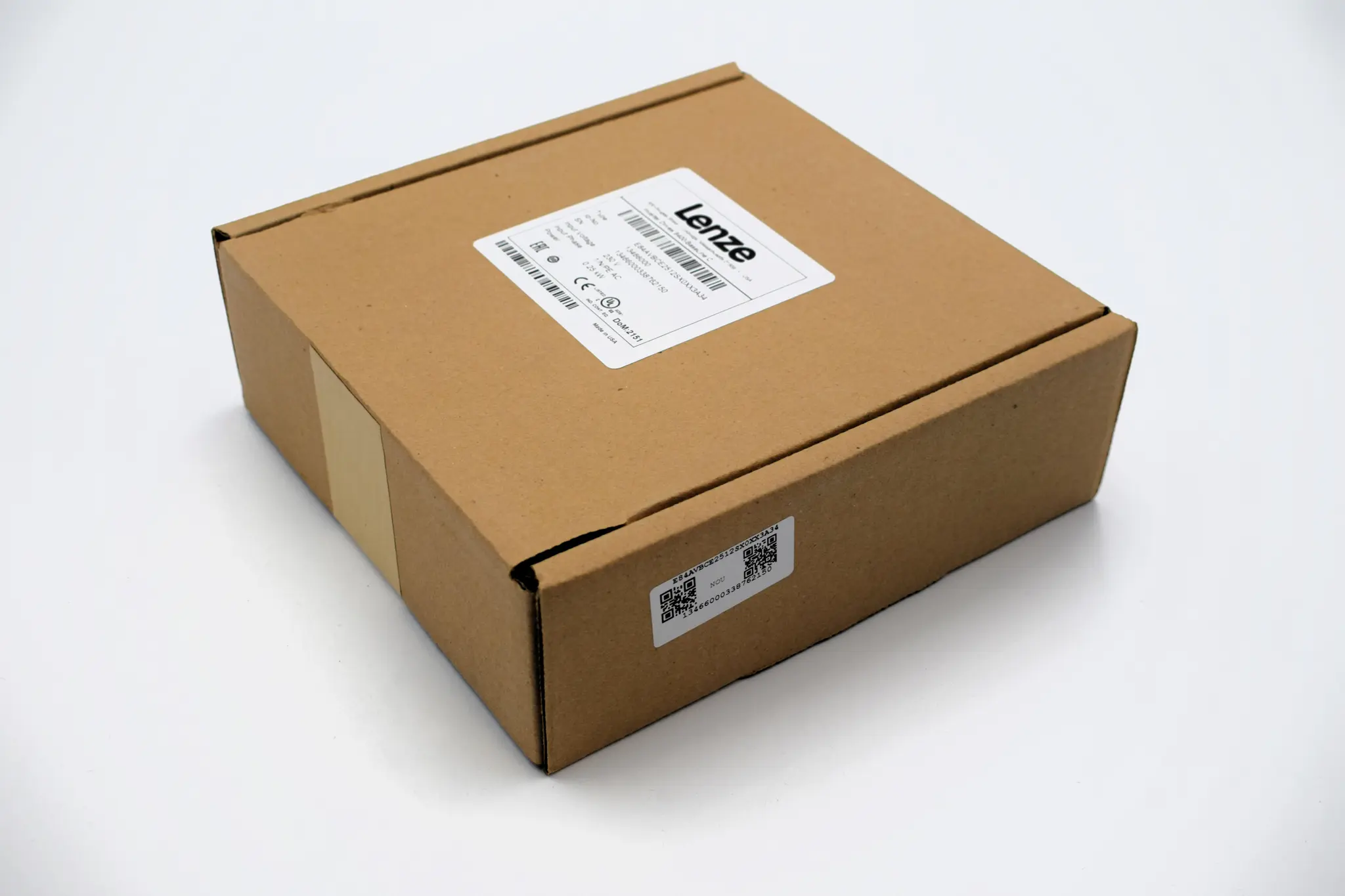 Produktfoto 1 von E84AVBCE2512SX0XX3A34