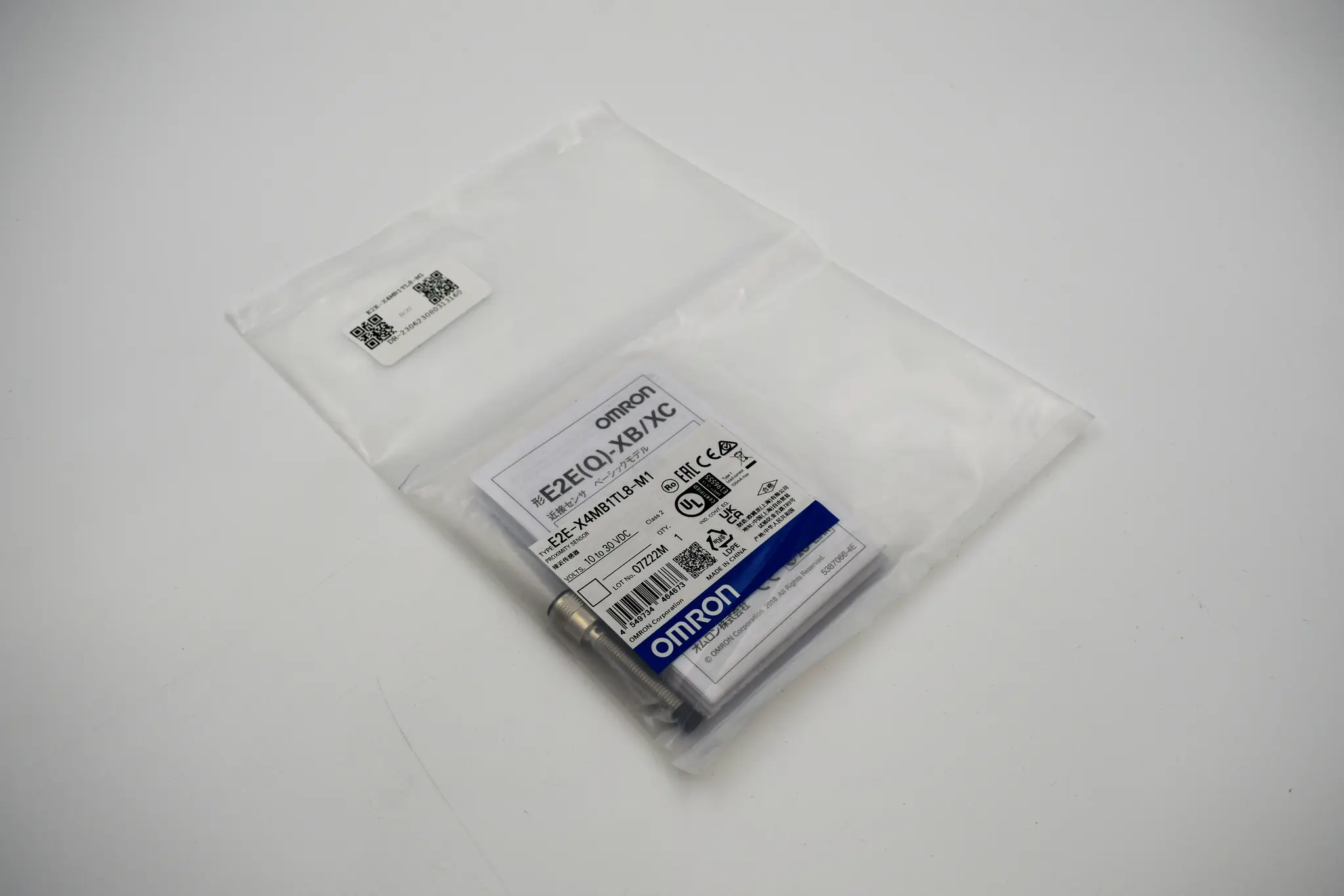 Produktfoto 1 von E2E-X4MB1TL8-M1