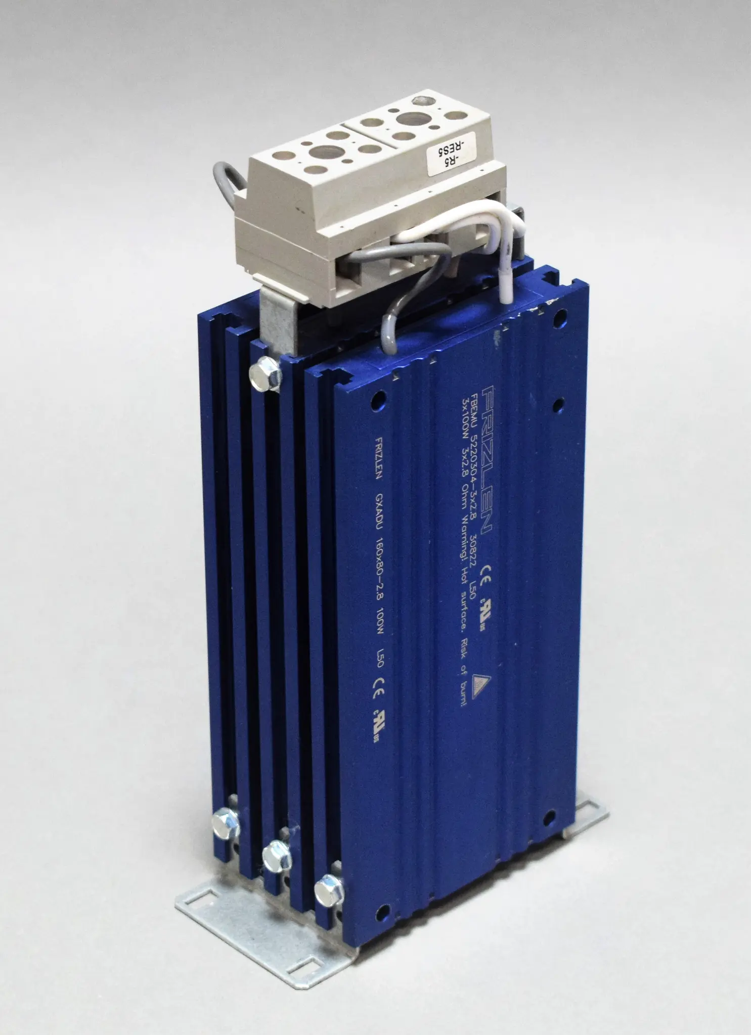 FBEMU5220304-3X28