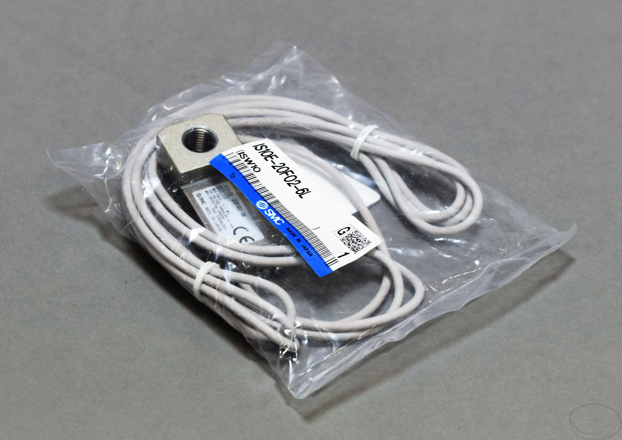 Produktfoto 1 von IS10E-20F02-6L