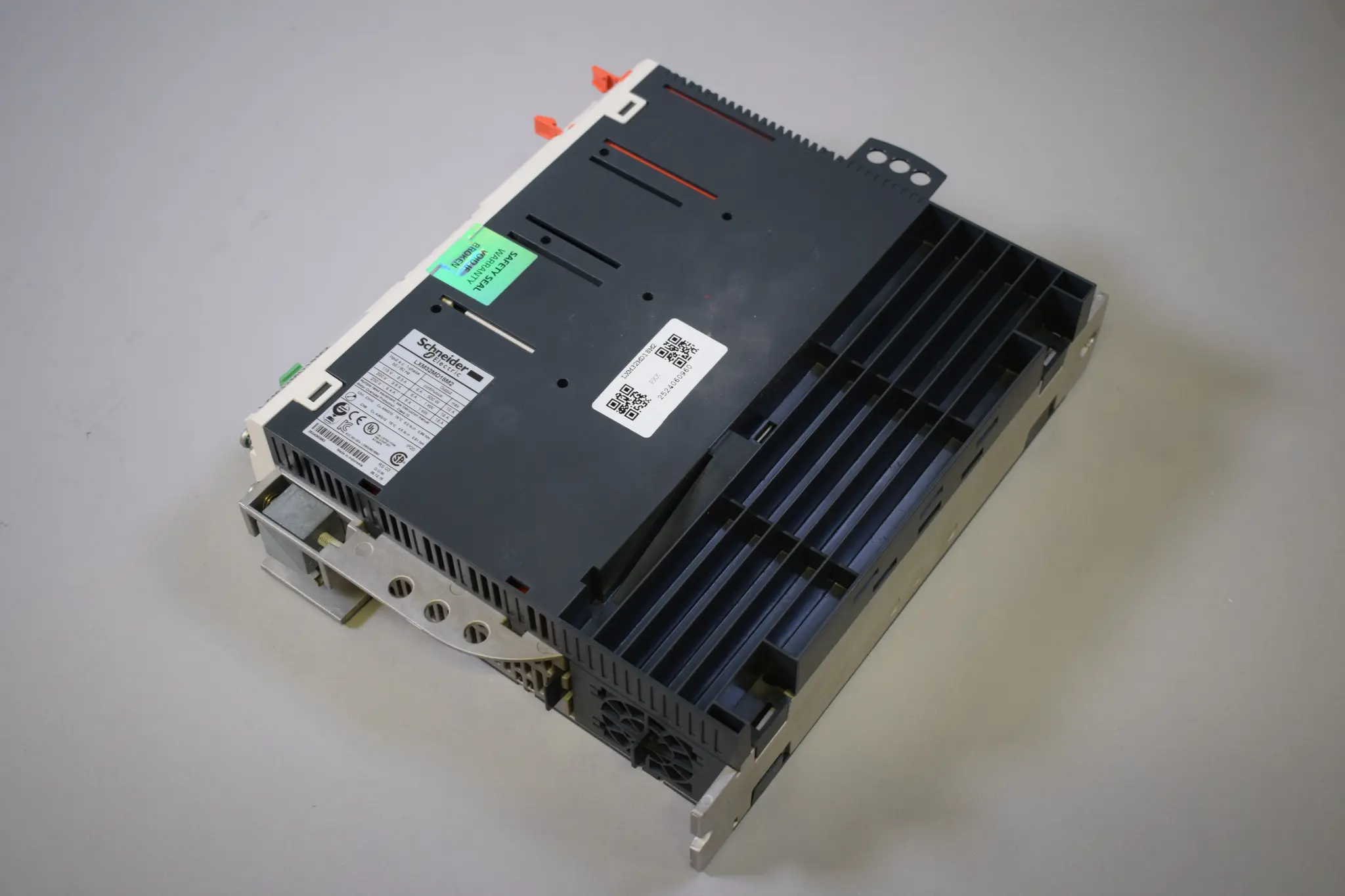 Produktfoto 1 von LXM32MD18M2