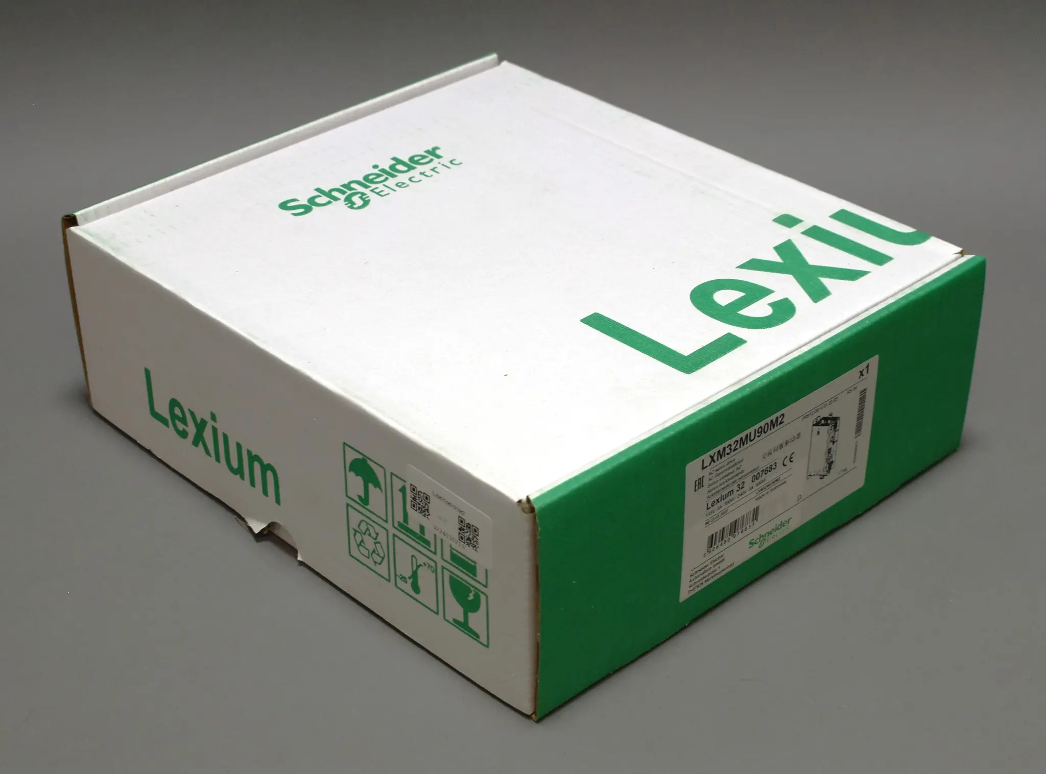 Produktfoto 1 von LXM32MU90M2