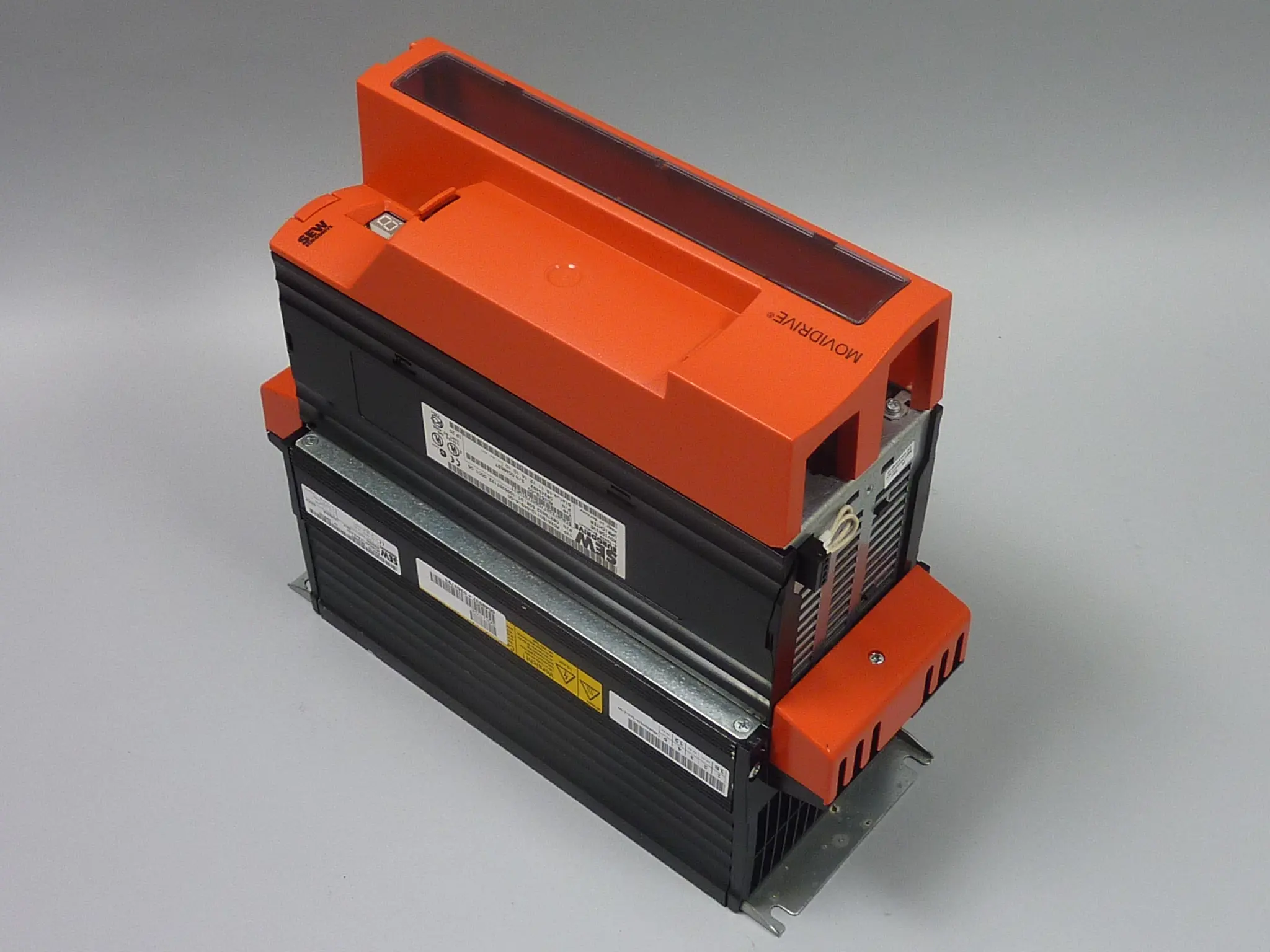 Produktfoto 1 von MDX61B0110-5A3-4-00  MDX60A0110-5A3-4-00
