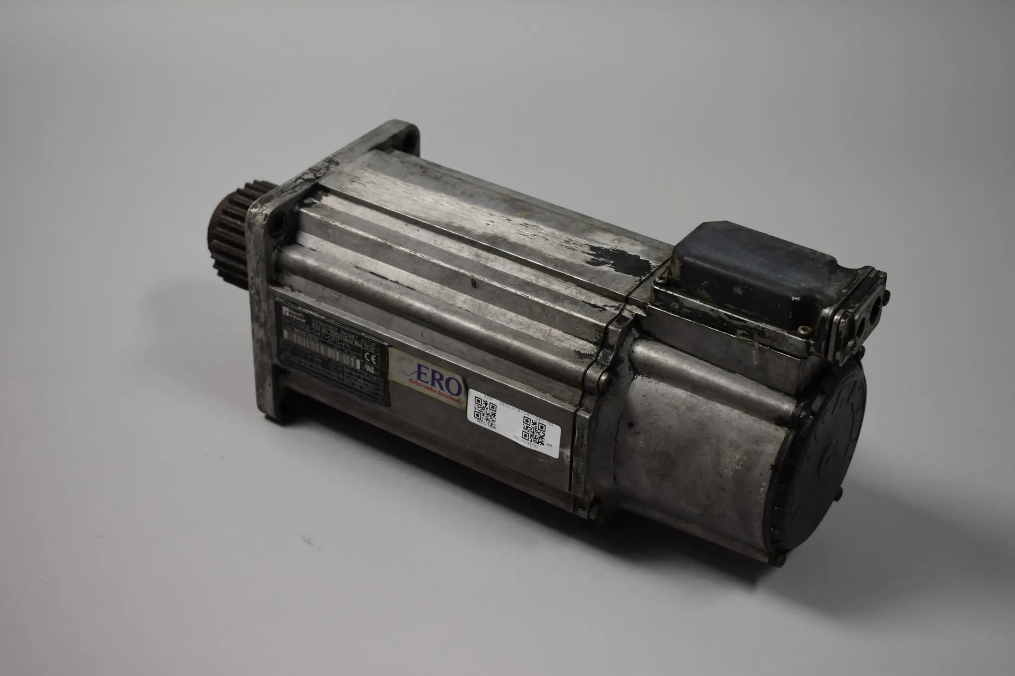 Produktfoto 1 von MKD090B-047-GPO-KN
