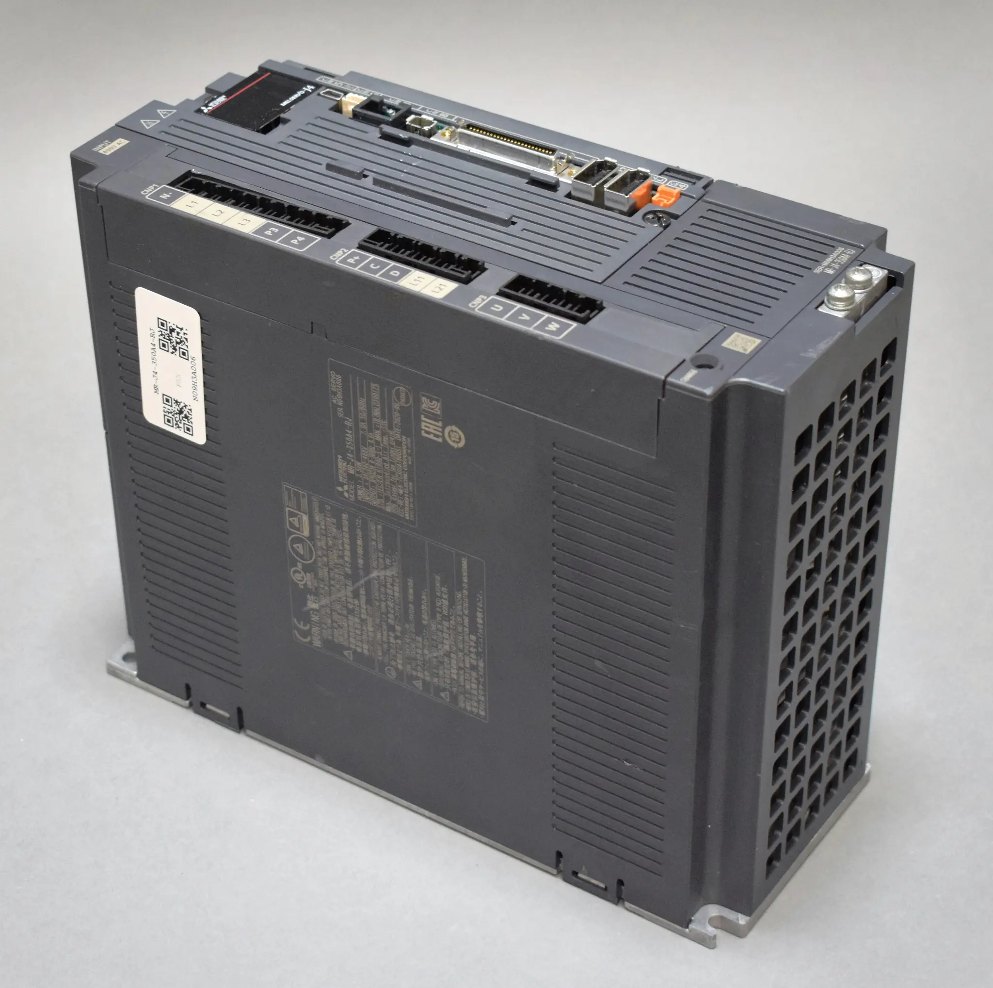 Produktfoto 1 von MR-J4-350A4-RJ