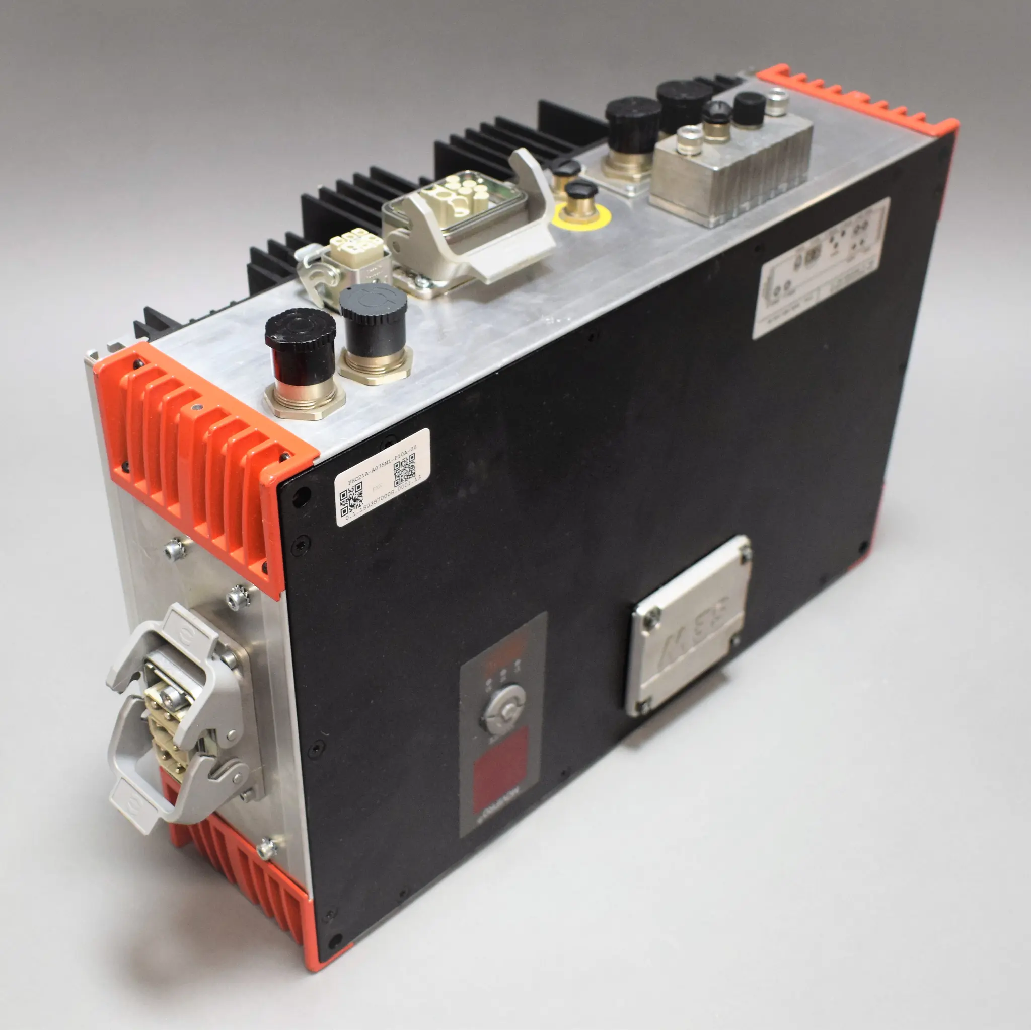 Produktfoto 1 von PHC21A-A075M1-P10A-00