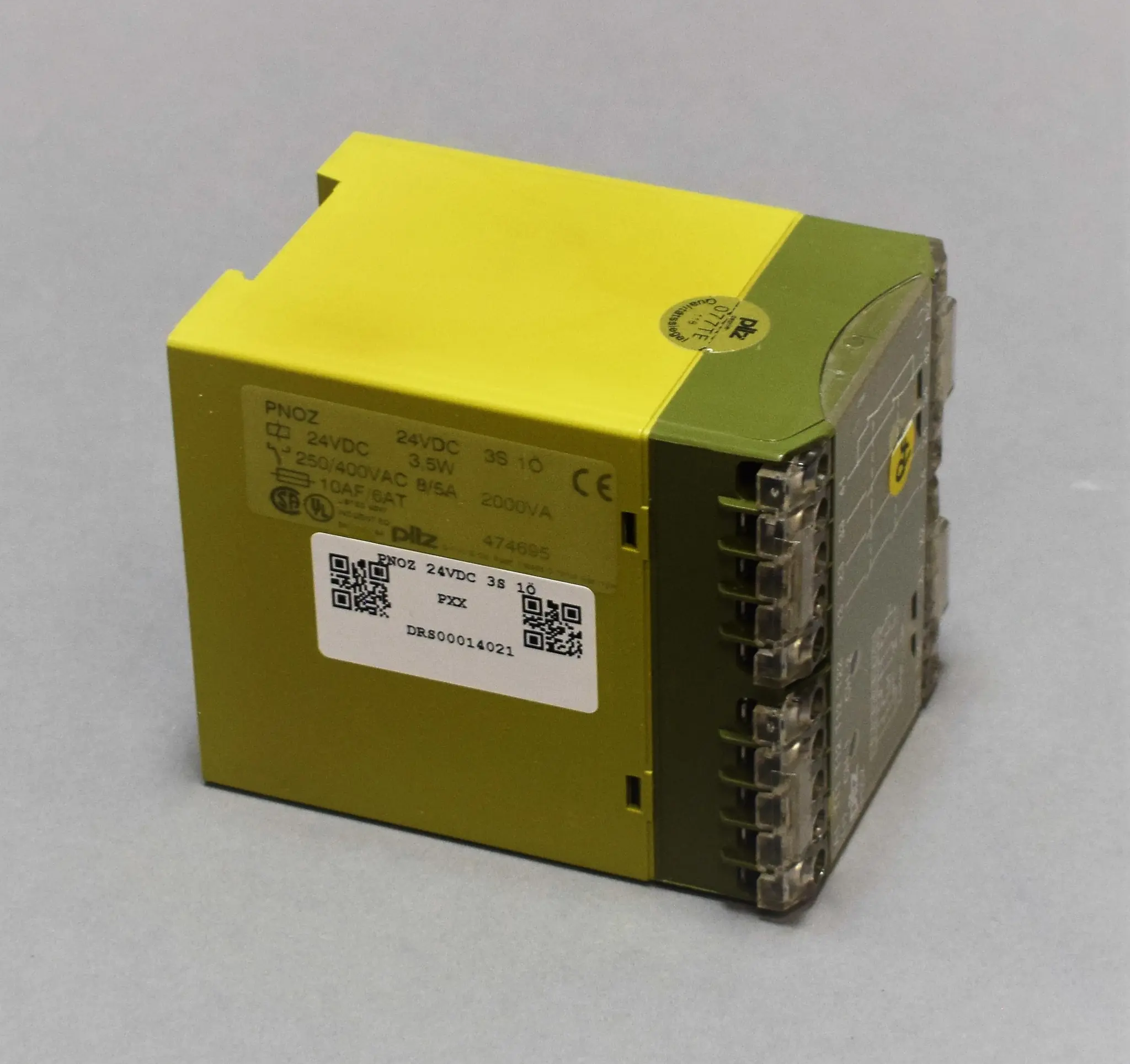 Produktfoto 1 von PNOZ 24VDC 3S 1Ö