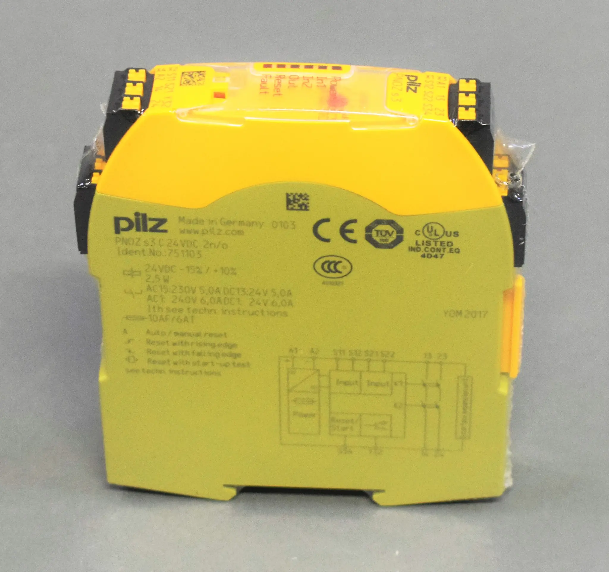 Produktfoto 1 von PNOZ s3 C 24VDC 2 no