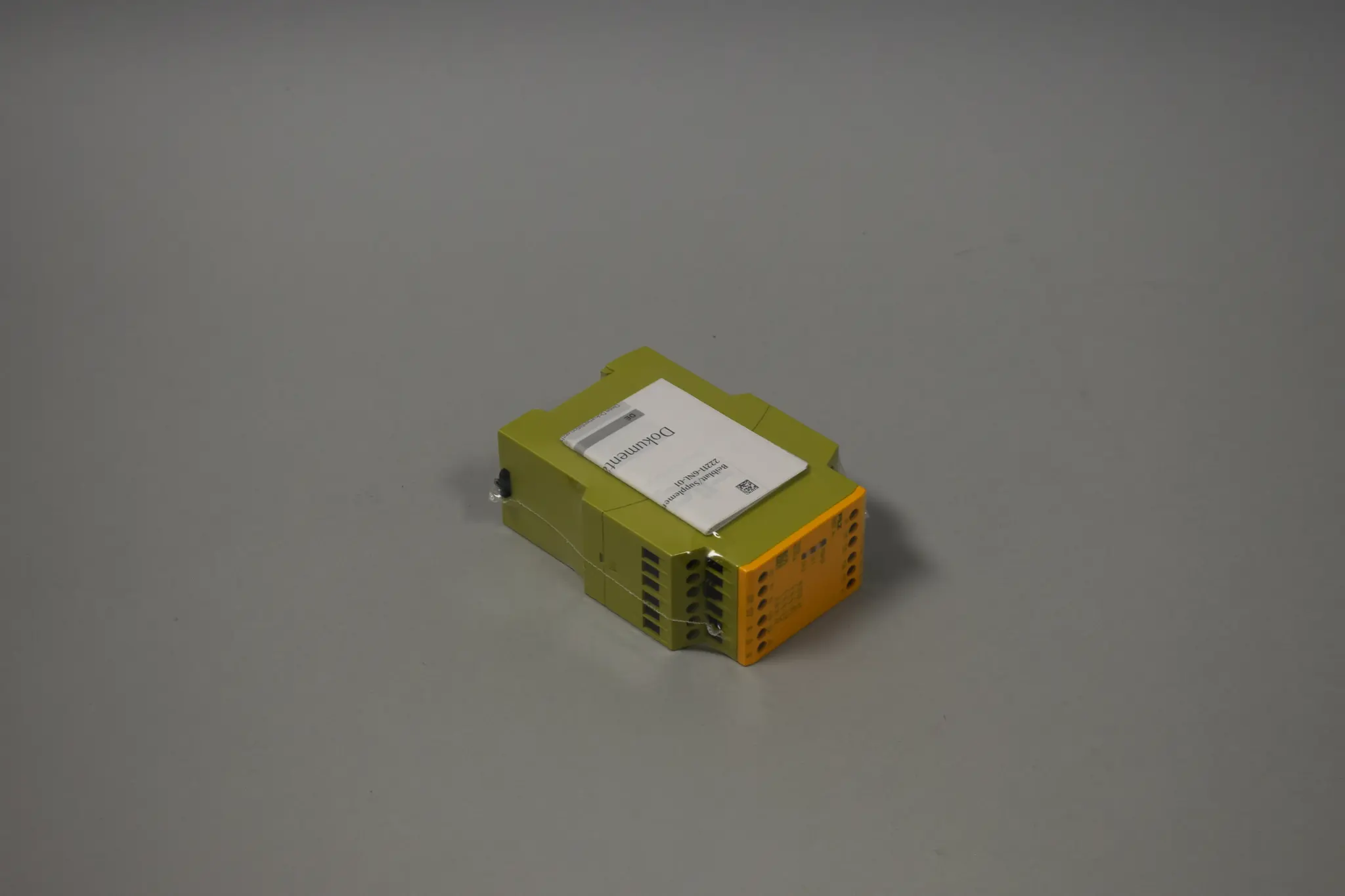 Produktfoto 1 von PNOZ X4 24VDC 3NO 1NC