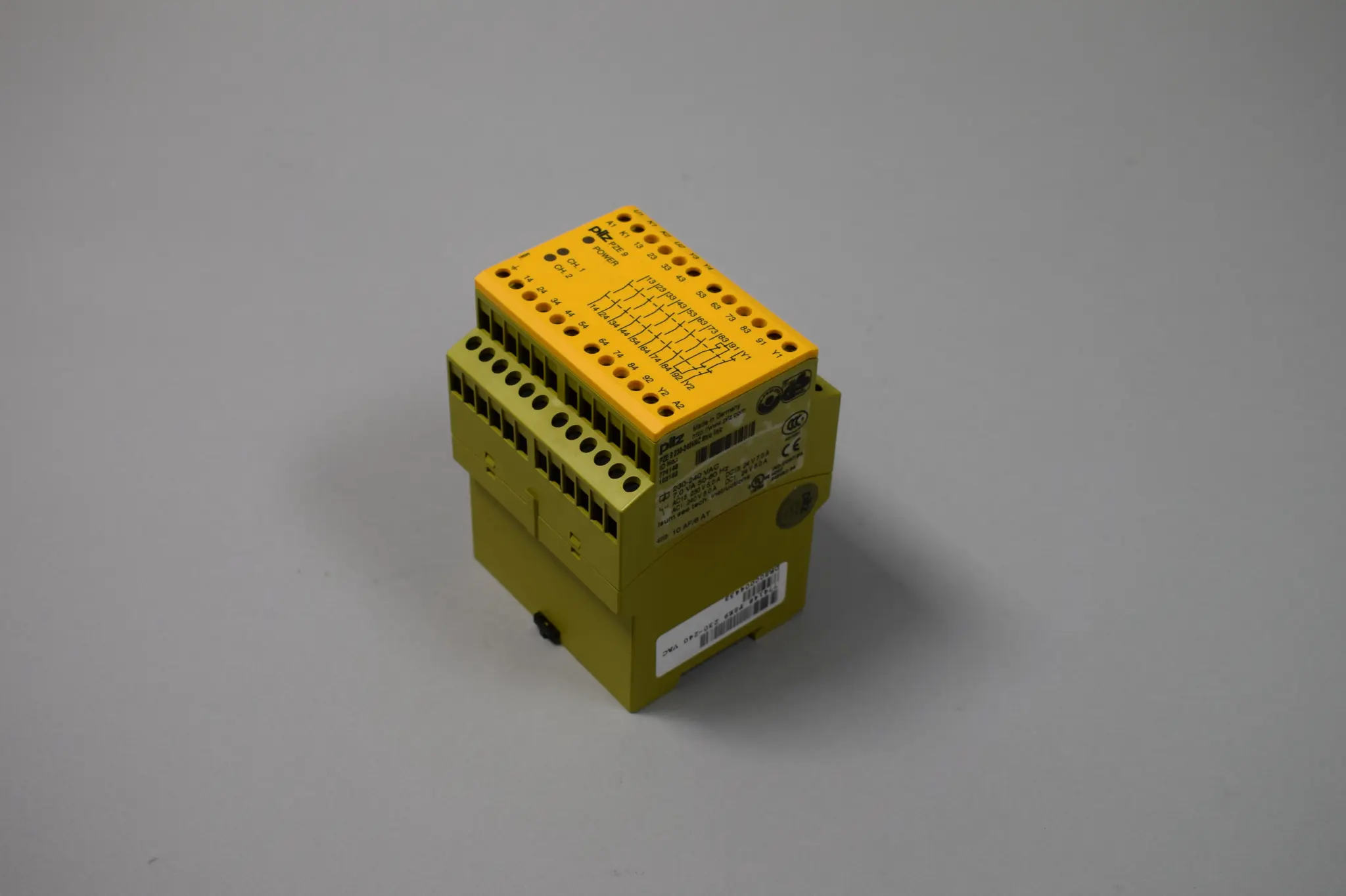 Produktfoto 1 von PZE 9 230-240VAC 8no 1nc