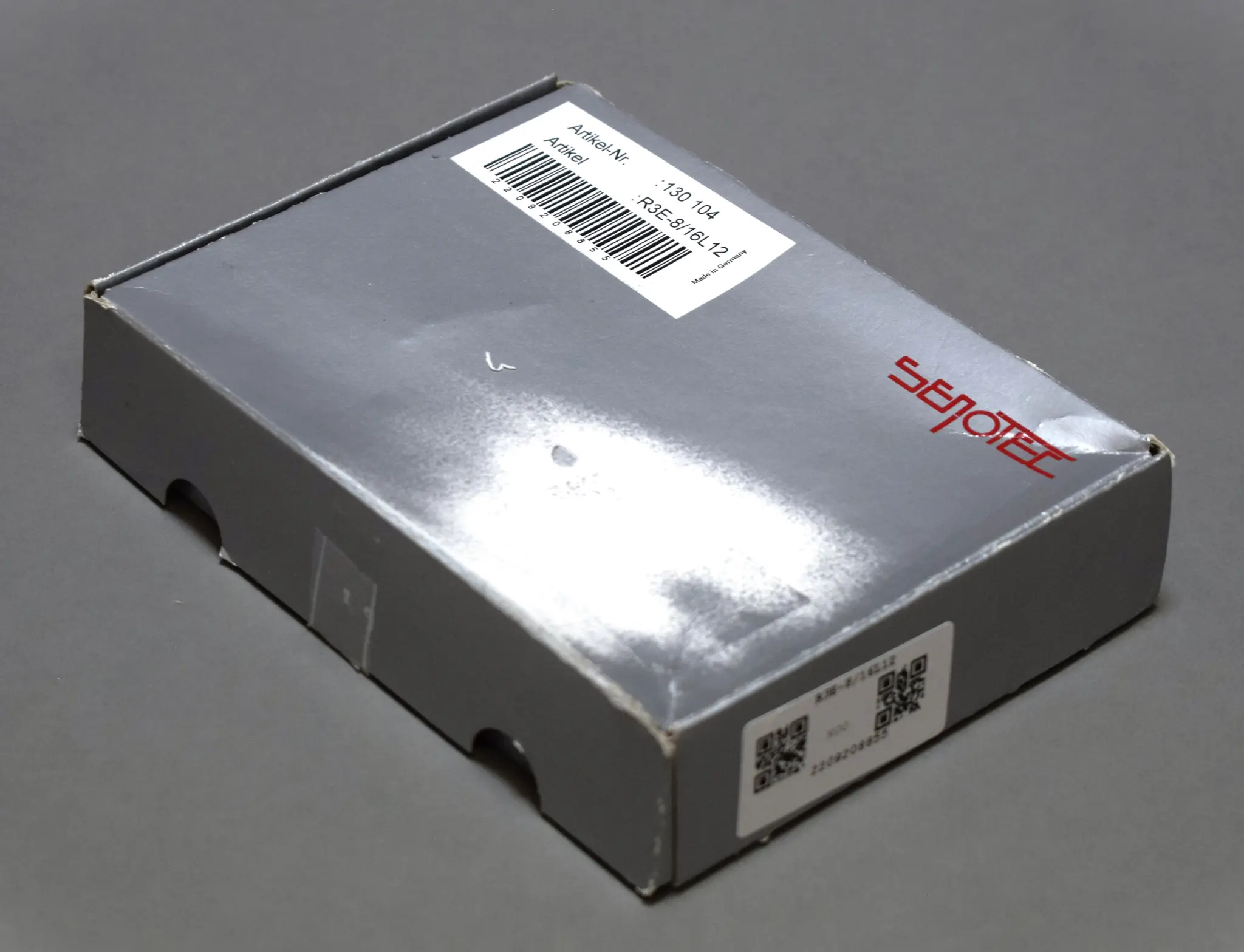 R3E-816L12