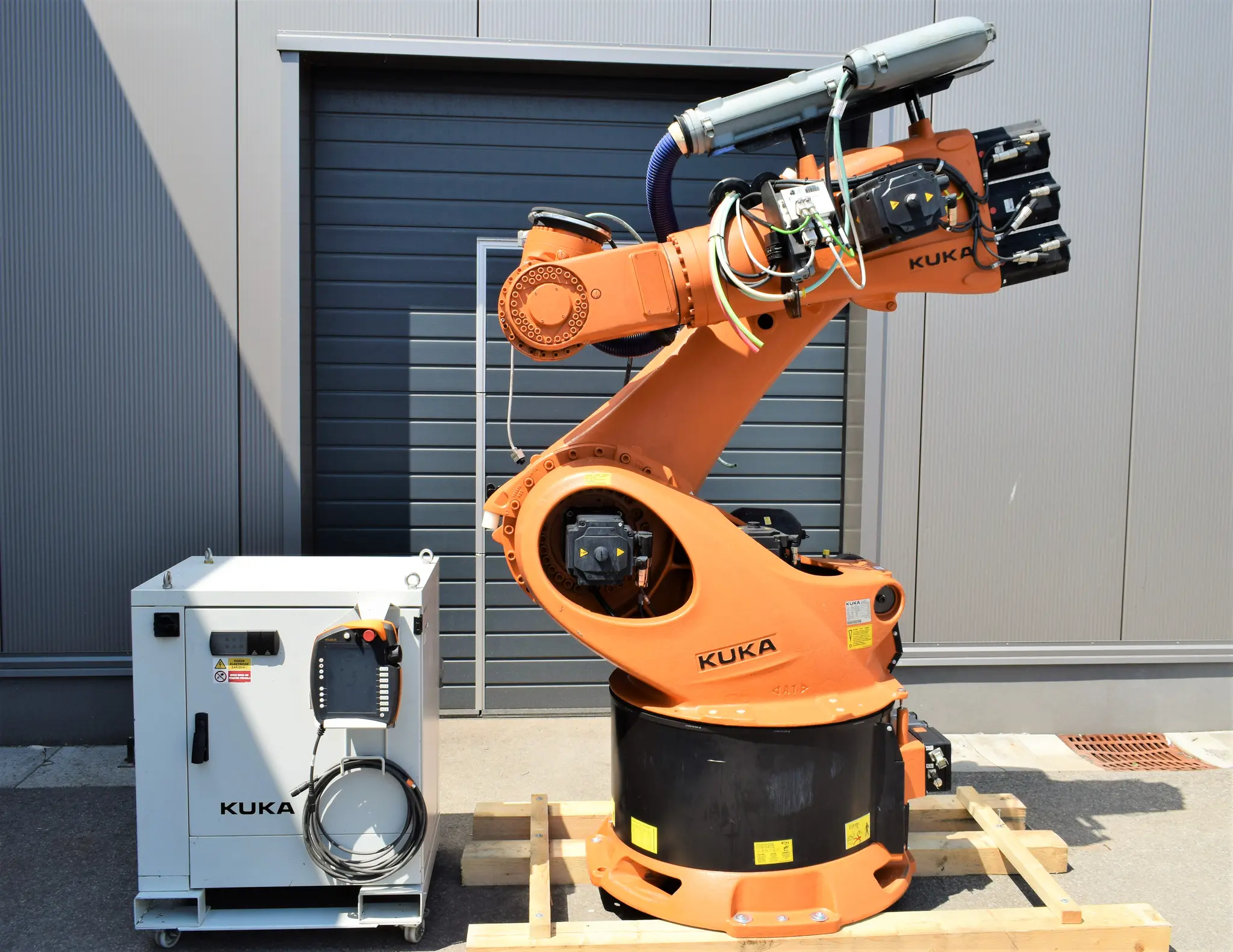 ROBOTER VKR360 R2825 VKRC4 CABINETPENDANT