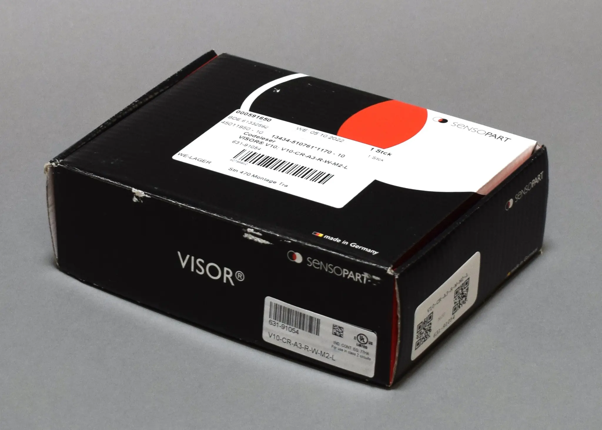 V10-CR-A3-R-W-M2-L