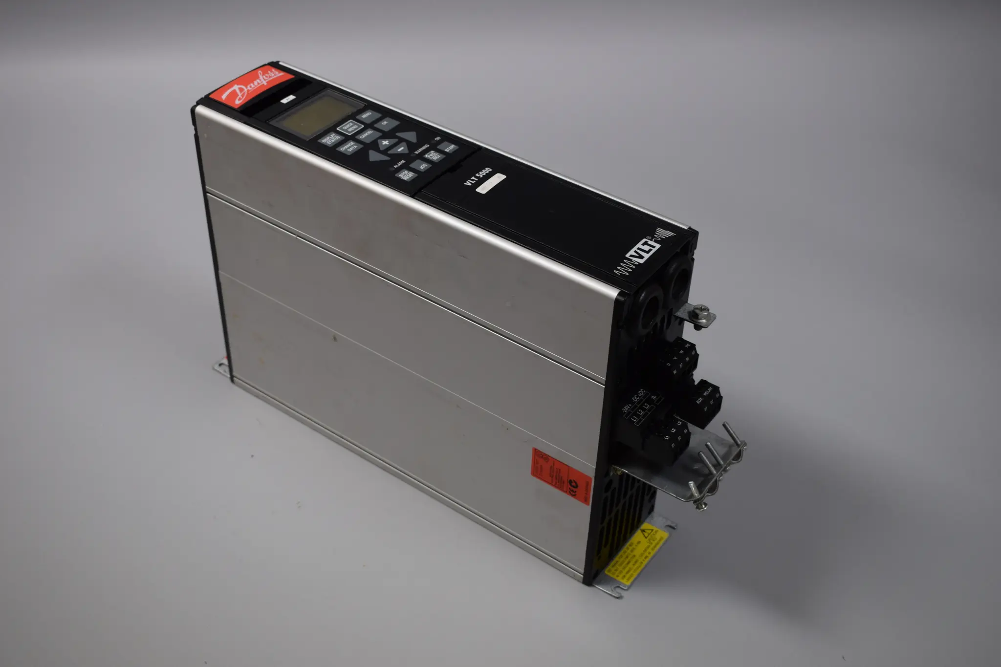 Produktfoto 1 von VLT5000 VLT5001PT5B20STR3DLF00A00C0