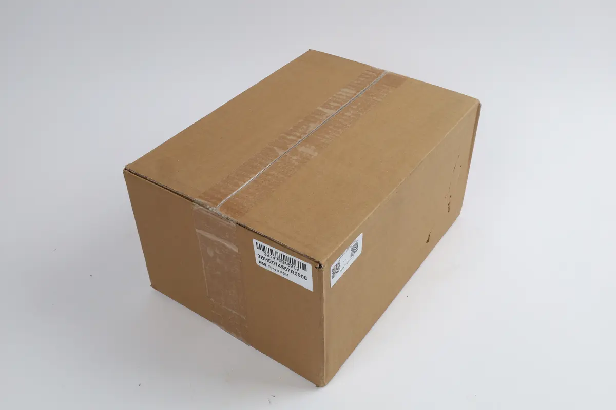 Produktfoto 1 von 3BHE014557R0006