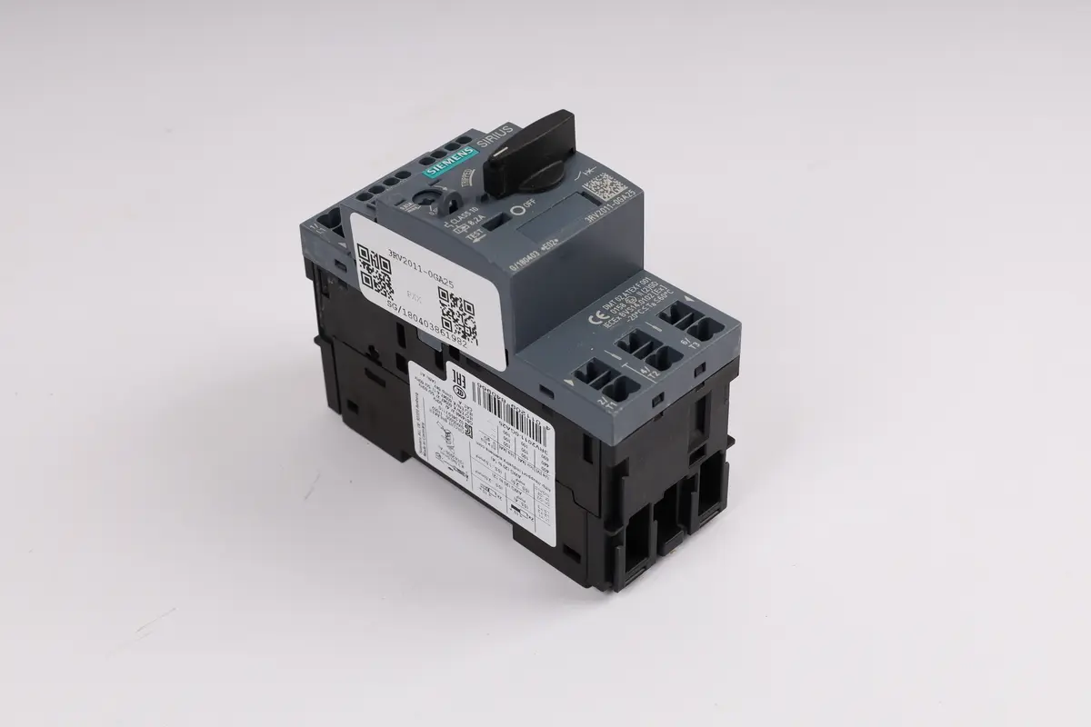 Produktfoto 1 von 3RV2011-0GA25