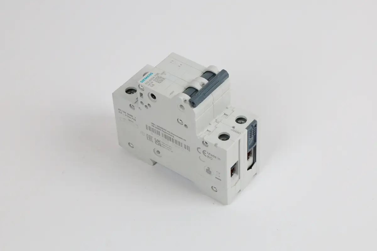 Produktfoto 1 von 5SL6204-7