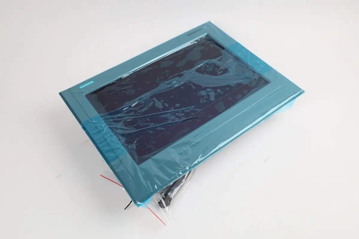 Produktfoto 1 von 6AV2124-0QC13-0AX0