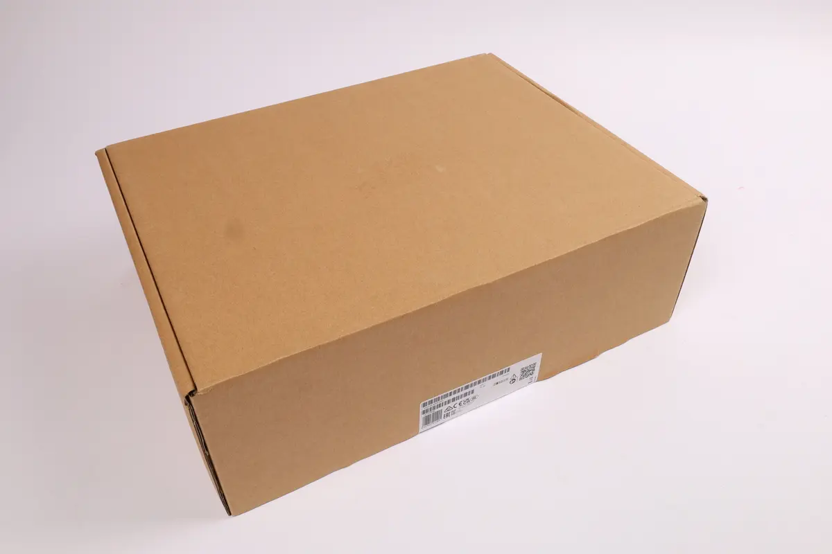 Produktfoto 1 von 6AV2128-3KB36-0AX1