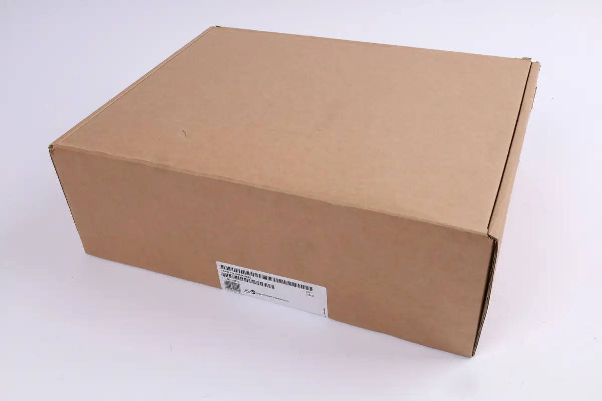 Produktfoto 1 von 6AV2128-3MB06-0AX0