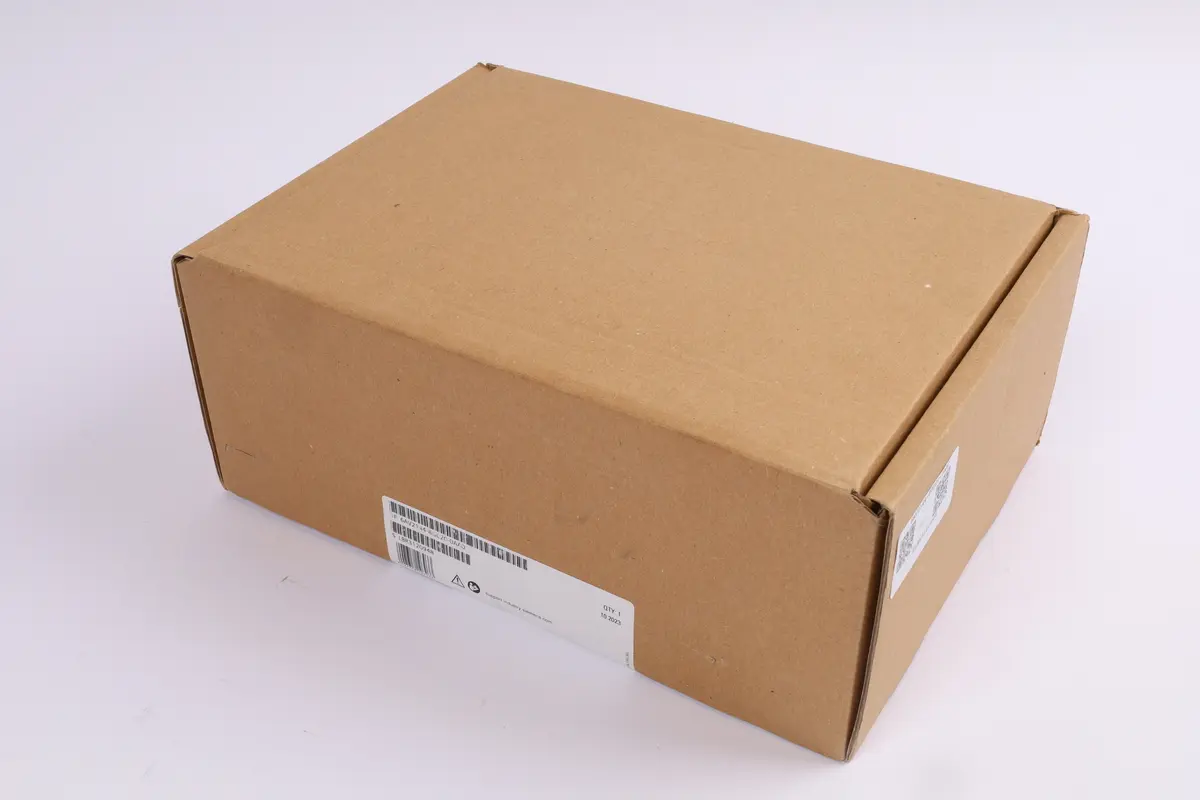 Produktfoto 1 von 6AV2144-8GC20-0AA0