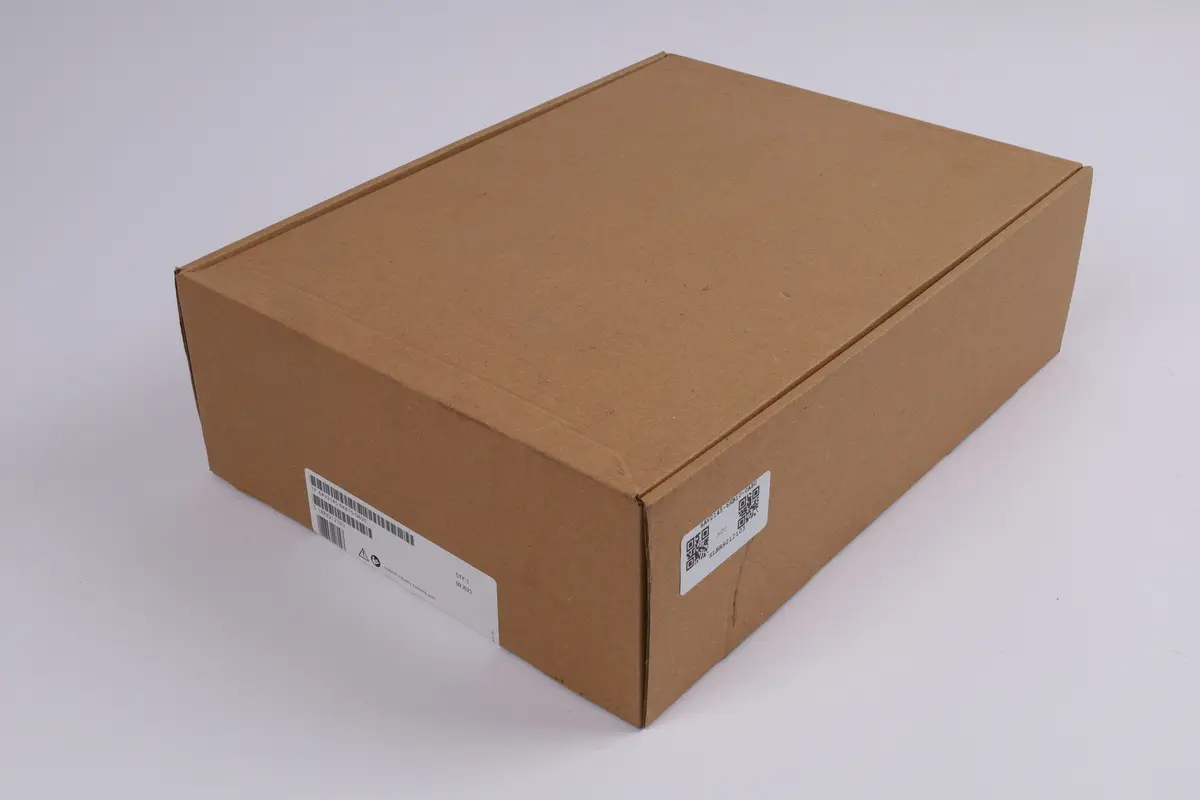 Produktfoto 1 von 6AV2145-6KB10-0AS0