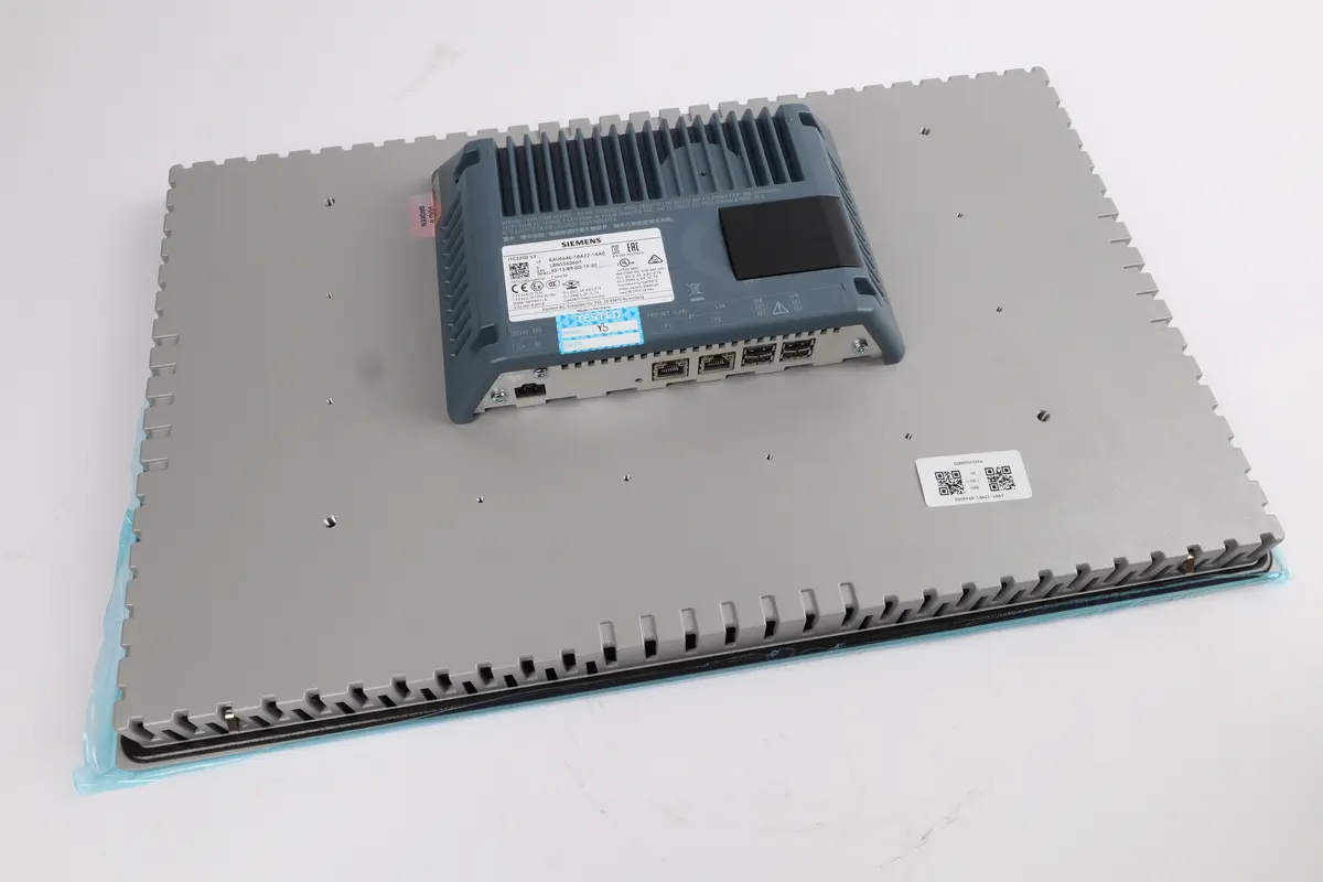 Produktfoto 1 von 6AV6646-1BA22-1AA0