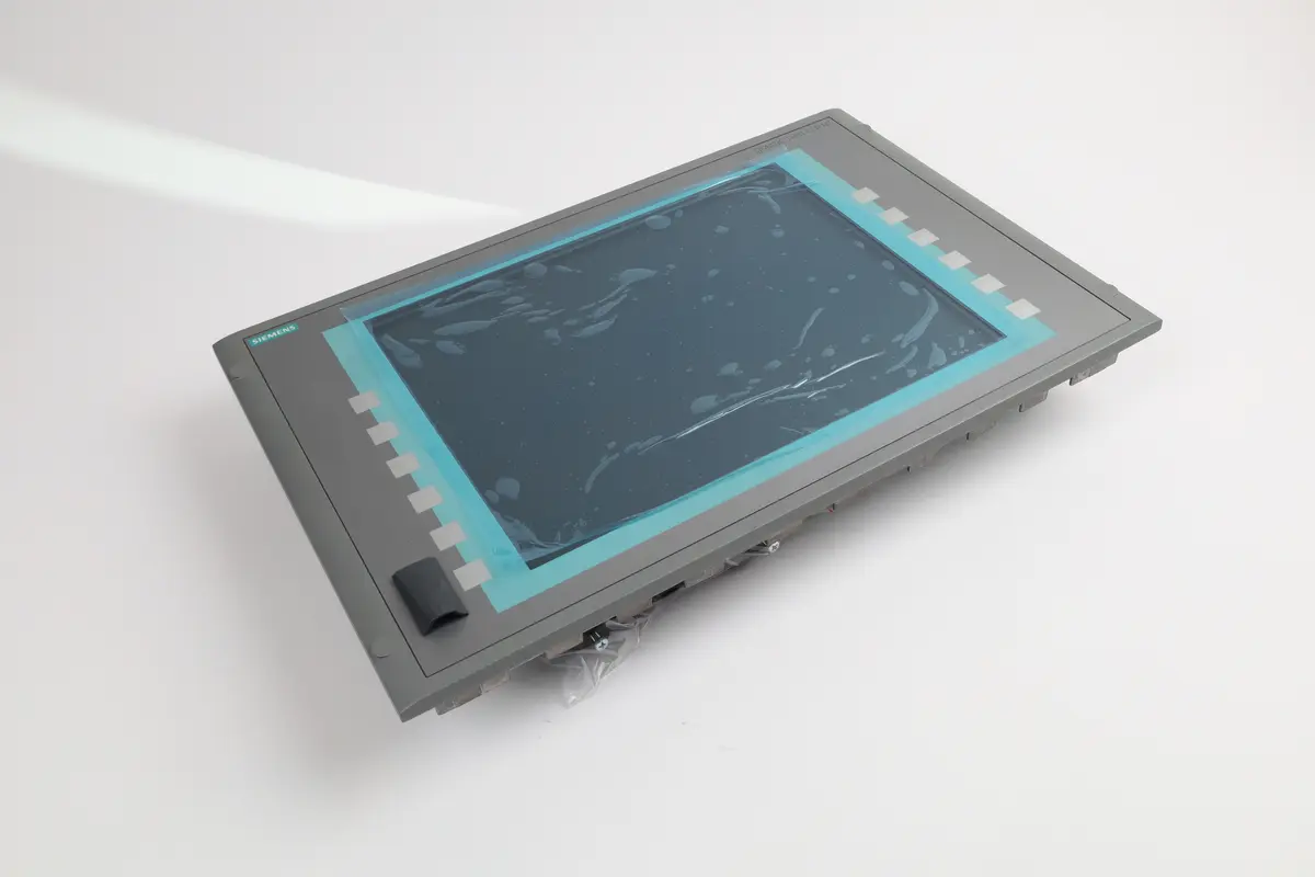 Produktfoto 1 von 6AV6646-7AB00-0BK0