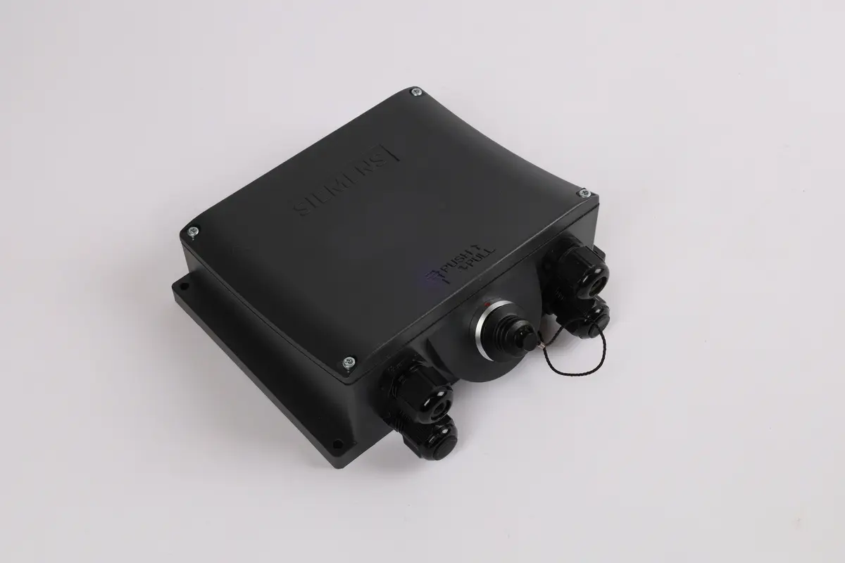 Produktfoto 1 von 6AV6671-5AE10-0AX0