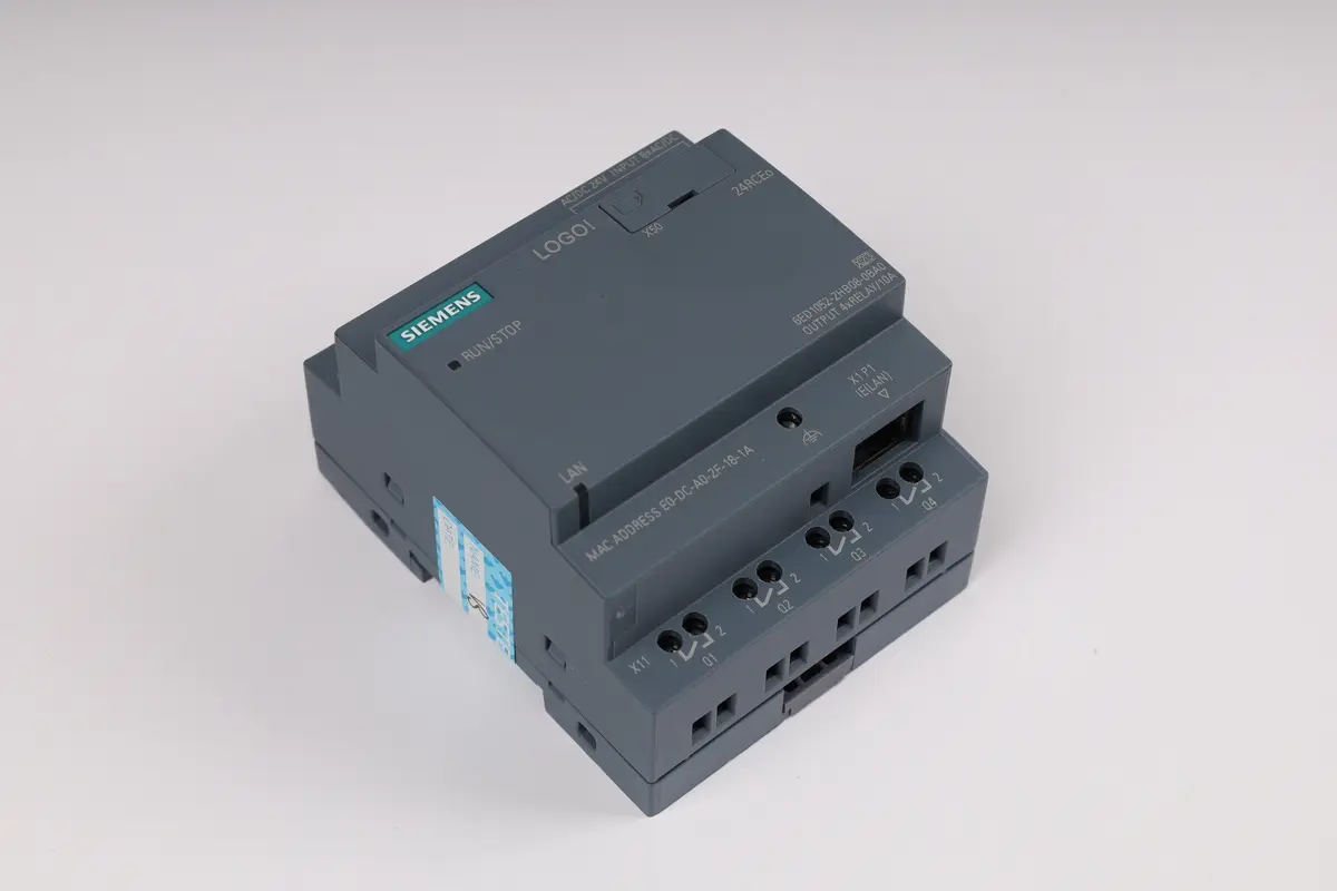 Produktfoto 1 von 6ED1052-2HB08-0BA0