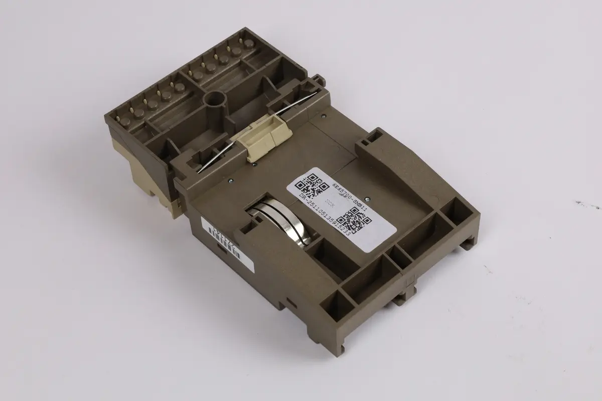 Produktfoto 1 von 6ES5700-8MB11