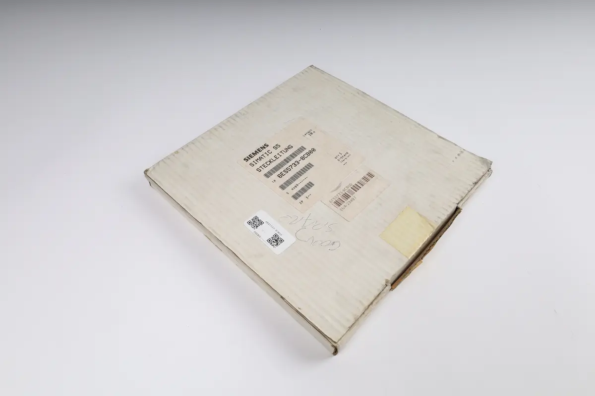 Produktfoto 1 von 6ES5733-8CB00