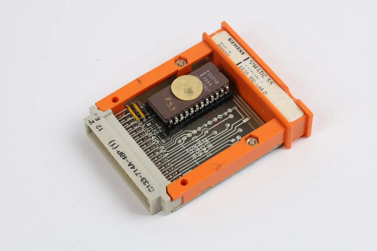 Produktfoto 1 von 6ES5910-0AA21